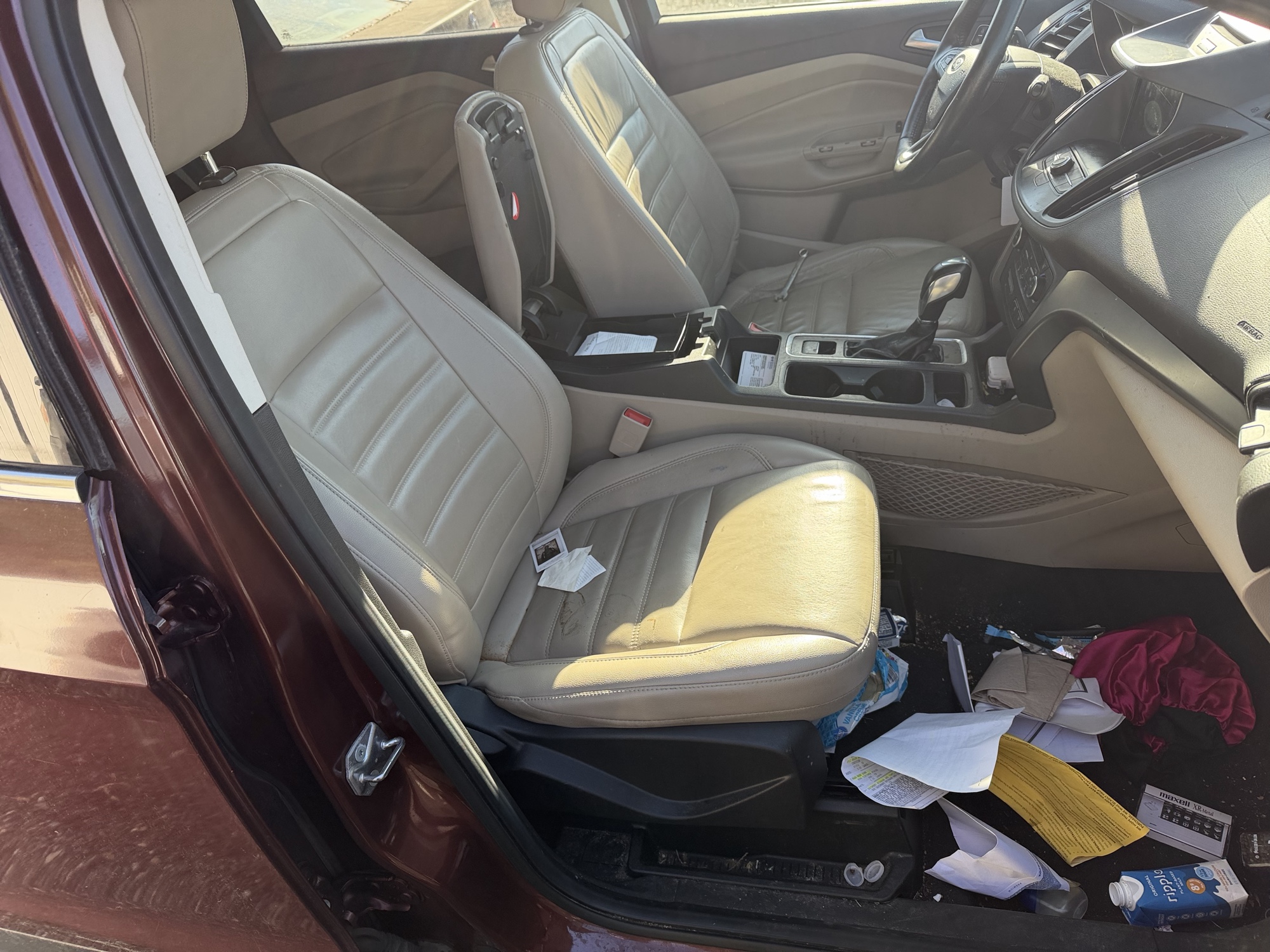 2018 ford escape sel-4wd with 133463 miles for sale near Elk River, Minnesota 106618_31_passenger_seat.jpg