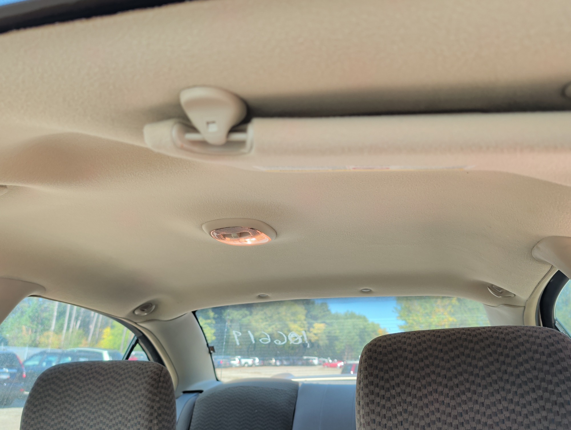 2004 pontiac grand-am se1-sedan with 91565 miles for sale near Elk River, Minnesota 106619_35_headliner_sunroof.jpg