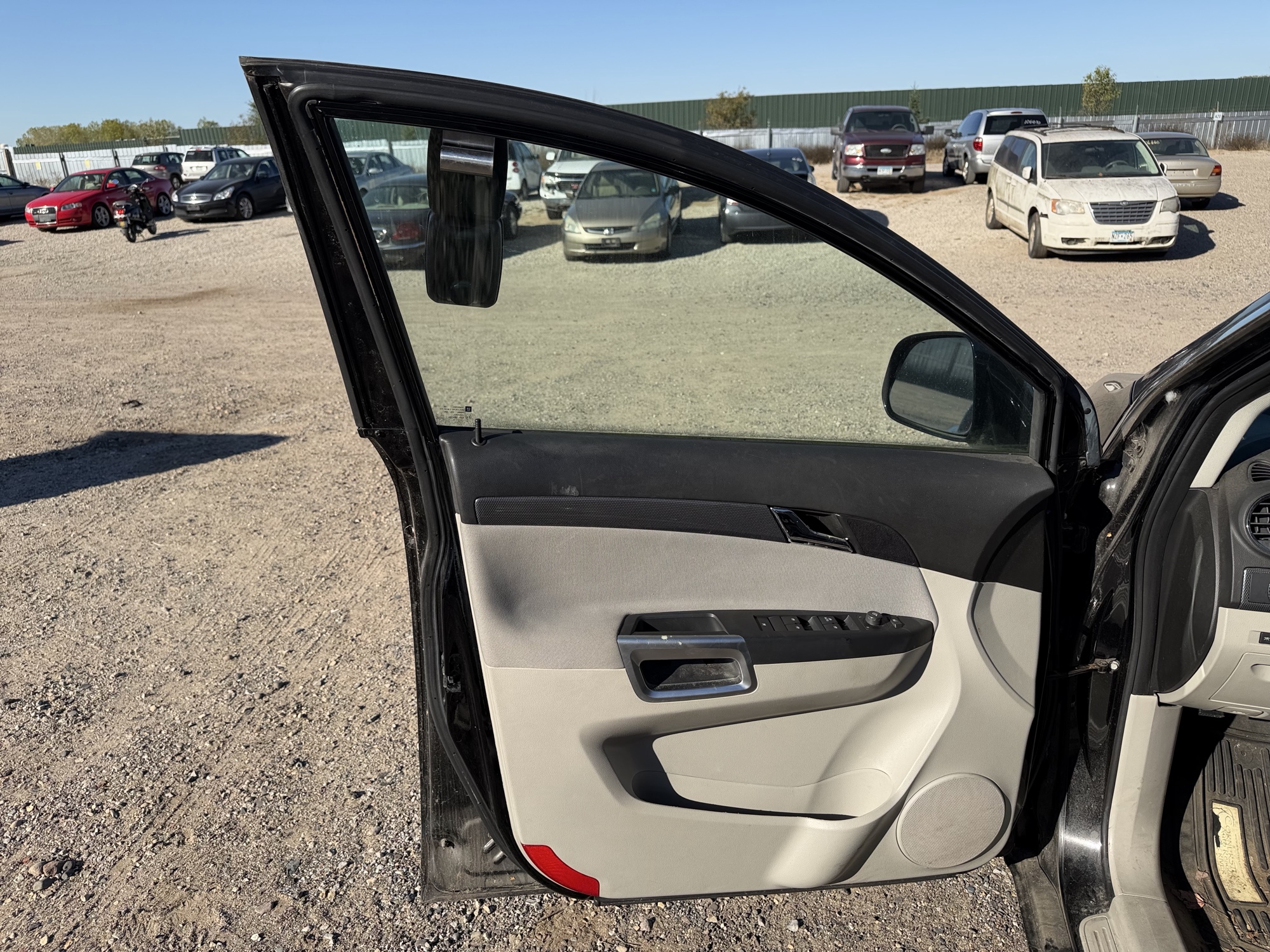2009 saturn vue-green-line-hybrid fwd with 81619 miles for sale near Elk River, Minnesota 106620_23_driver_door_panel.jpg