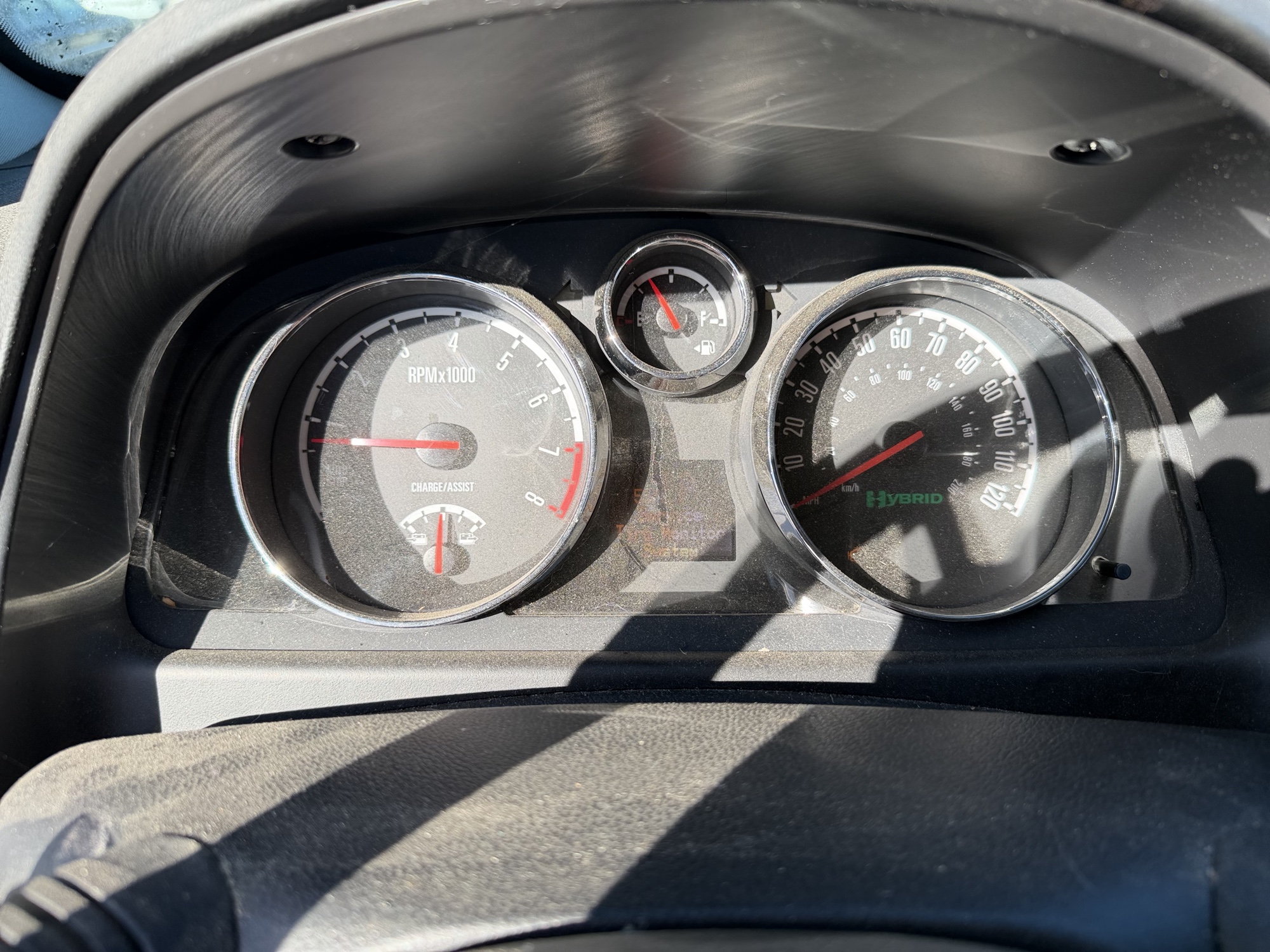 2009 saturn vue-green-line-hybrid fwd with 81619 miles for sale near Elk River, Minnesota 106620_43_gauge_cluster.jpg