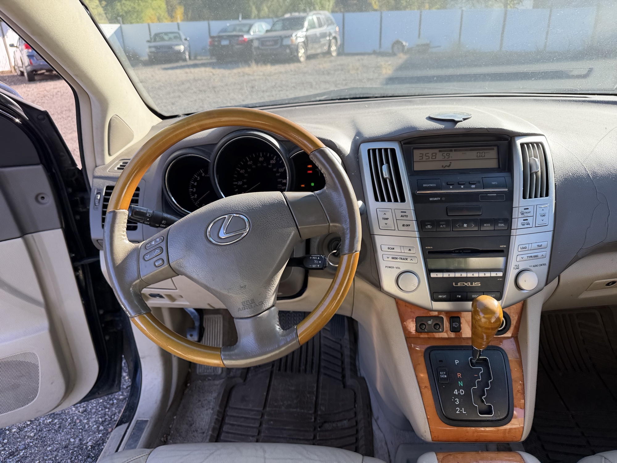 2007 lexus rx-350 awd with 368583 miles for sale near Elk River, Minnesota 106621_33_dash_from_driver.jpg