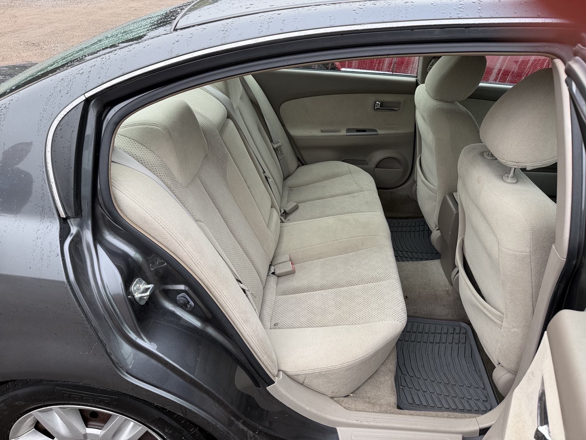 2005 nissan altima 2.5 with 177729 miles for sale near Elk River, Minnesota 106623_28_pass_rear_seat.jpg