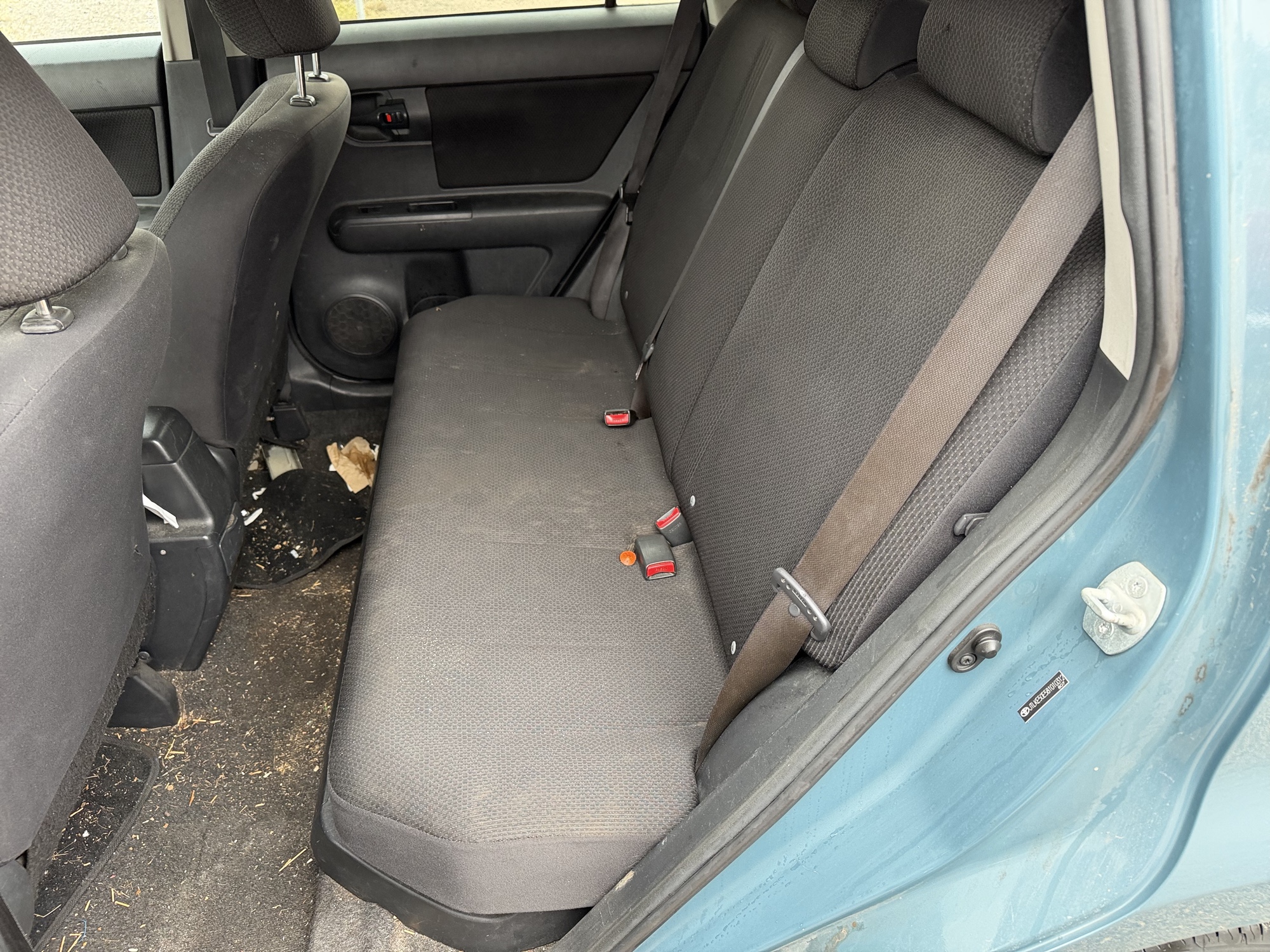 2008 scion xb wagon with 181235 miles for sale near Elk River, Minnesota 106624_24_drv_rear_seat.jpg