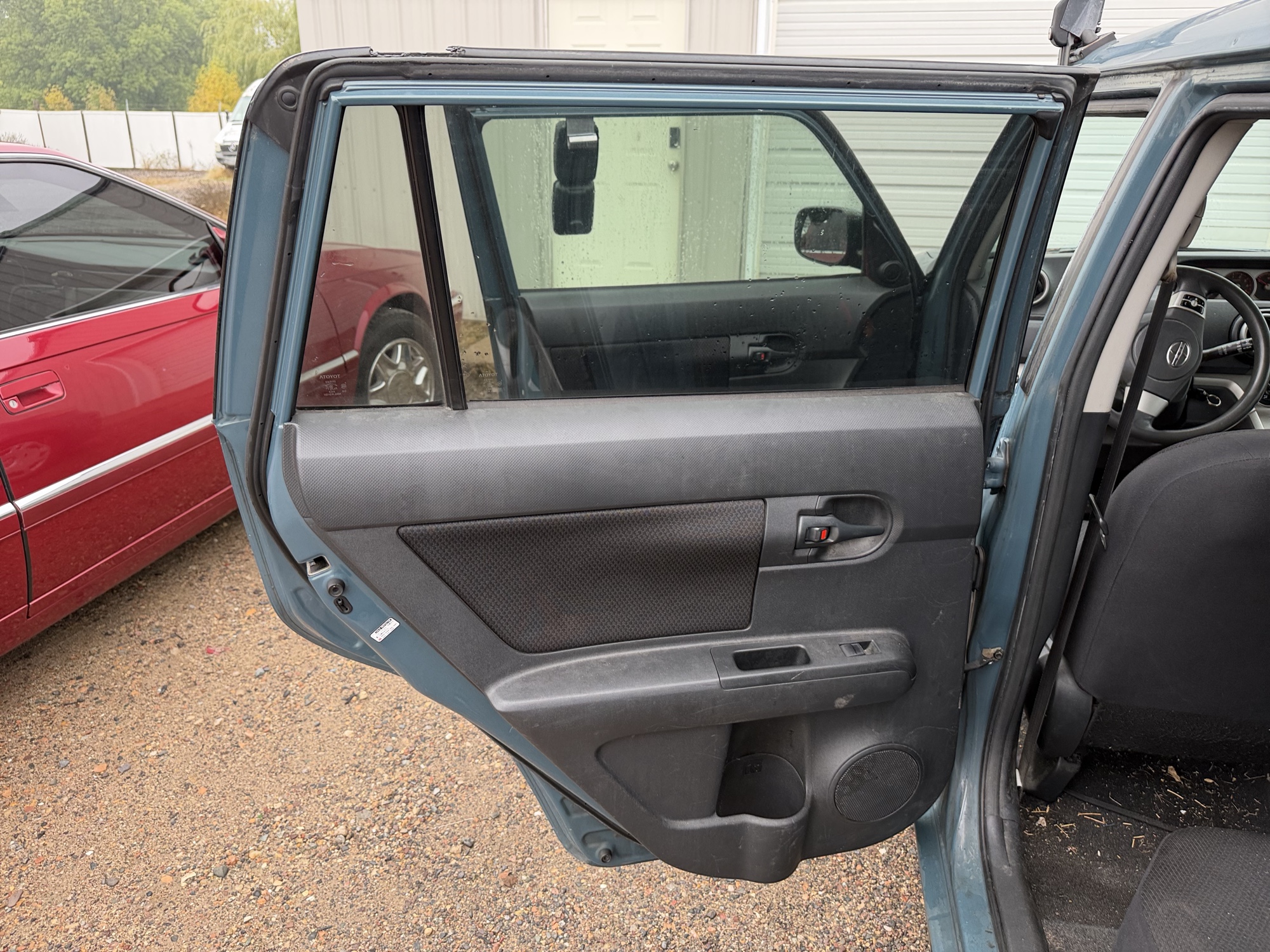 2008 scion xb wagon with 181235 miles for sale near Elk River, Minnesota 106624_25_drv_rear_door_panel.jpg