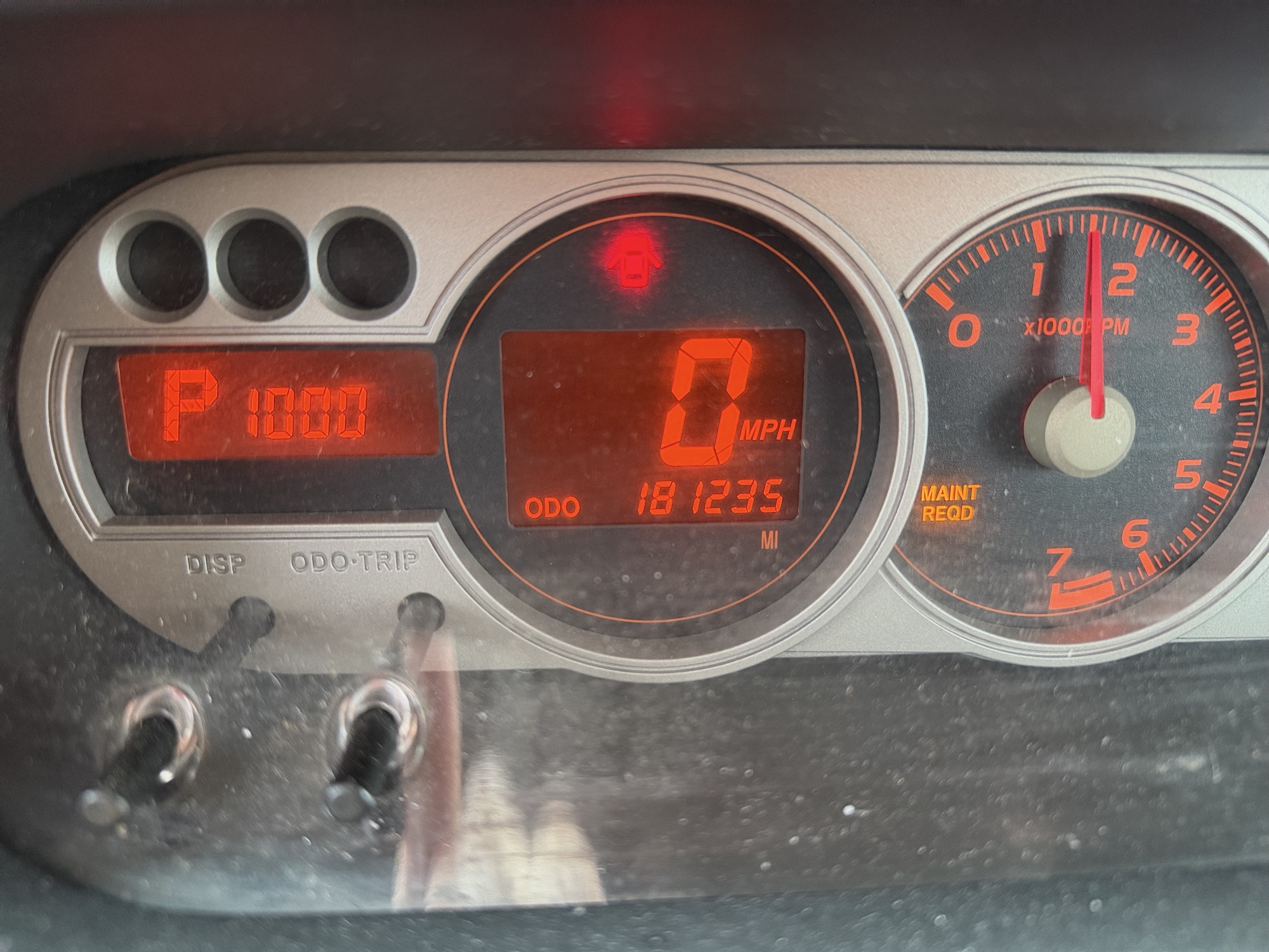 2008 scion xb wagon with 181235 miles for sale near Elk River, Minnesota 106624_44_mileage_closeup.jpg