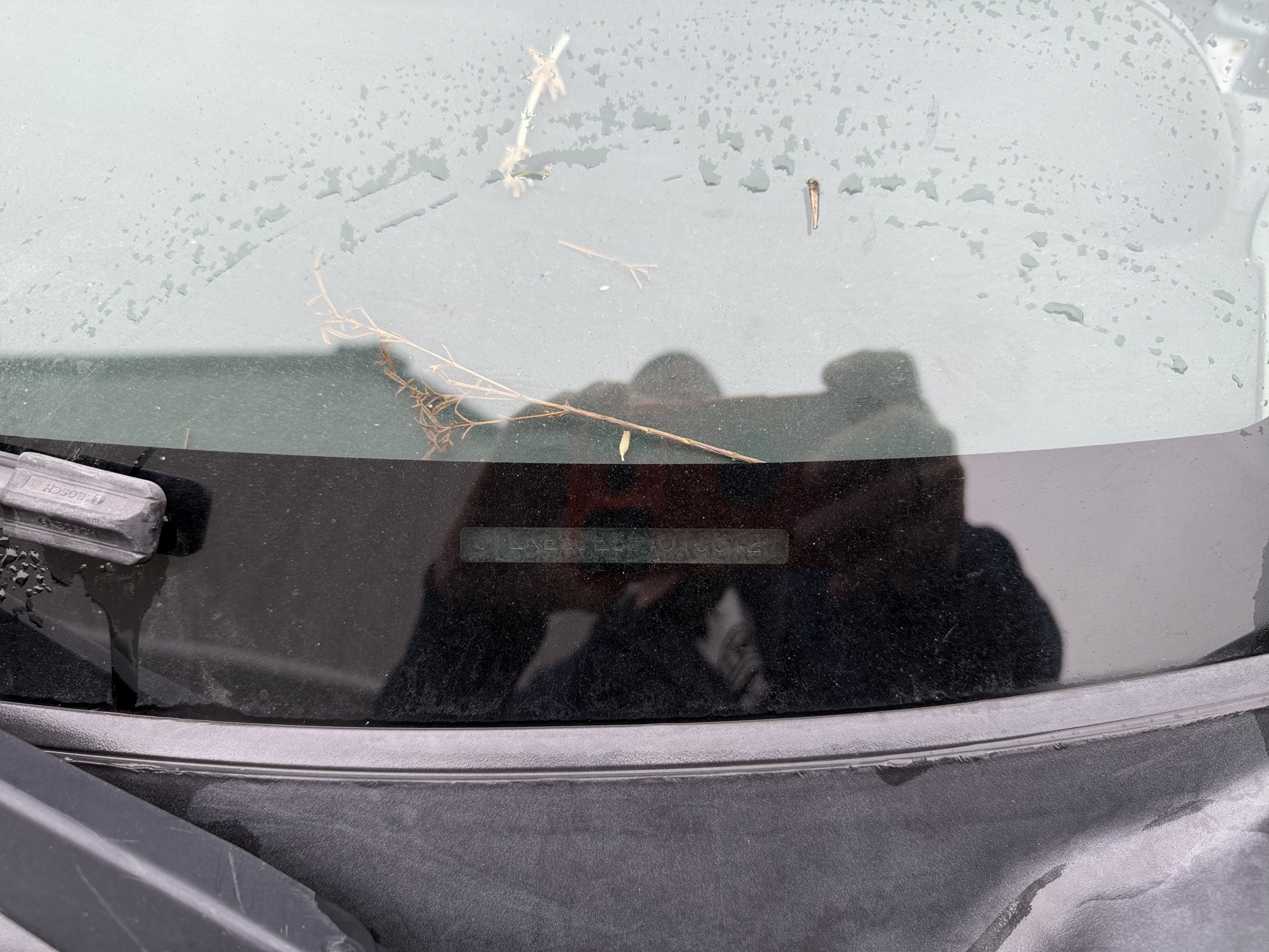 2008 scion xb wagon with 181235 miles for sale near Elk River, Minnesota 106624_48_windshield_vin_plate.jpg