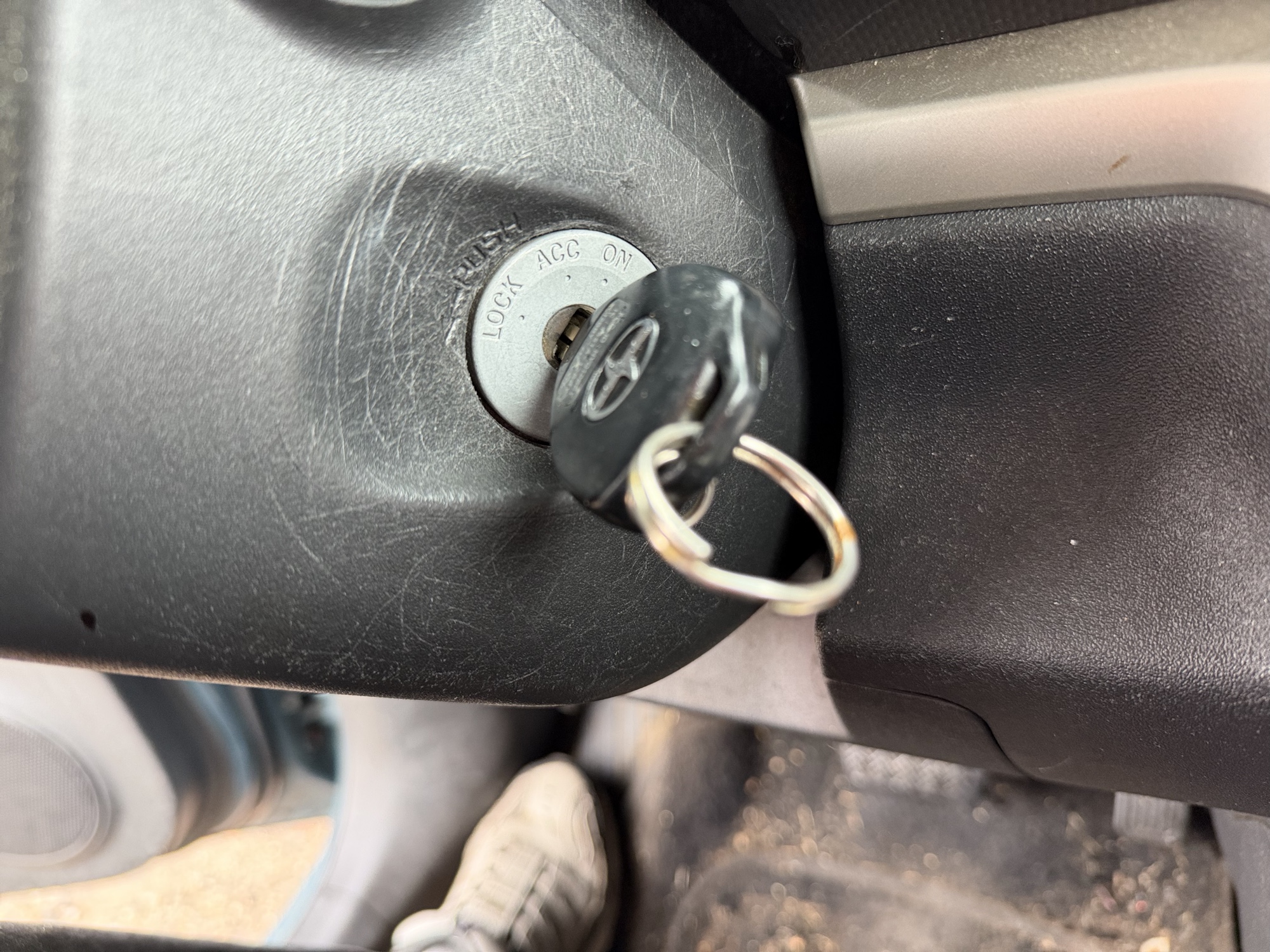 2008 scion xb wagon with 181235 miles for sale near Elk River, Minnesota 106624_51_keys.jpg