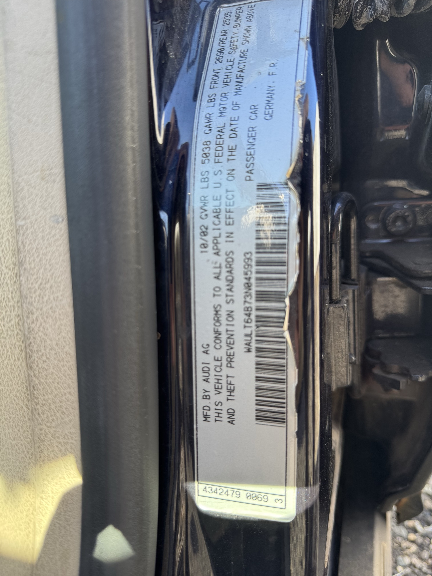 2003 audi a6 3.0-with-tiptronic with 127913 miles for sale near Elk River, Minnesota 106625_47_door_vin_sticker.jpg