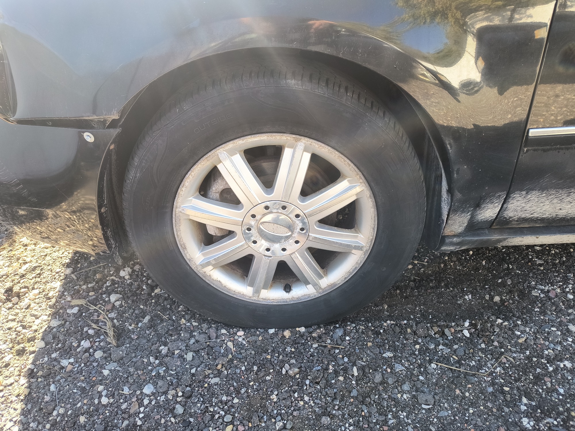 2005 ford five-hundred limited-awd for sale near Elk River, Minnesota 106629_12_drv_front_wheel.jpg