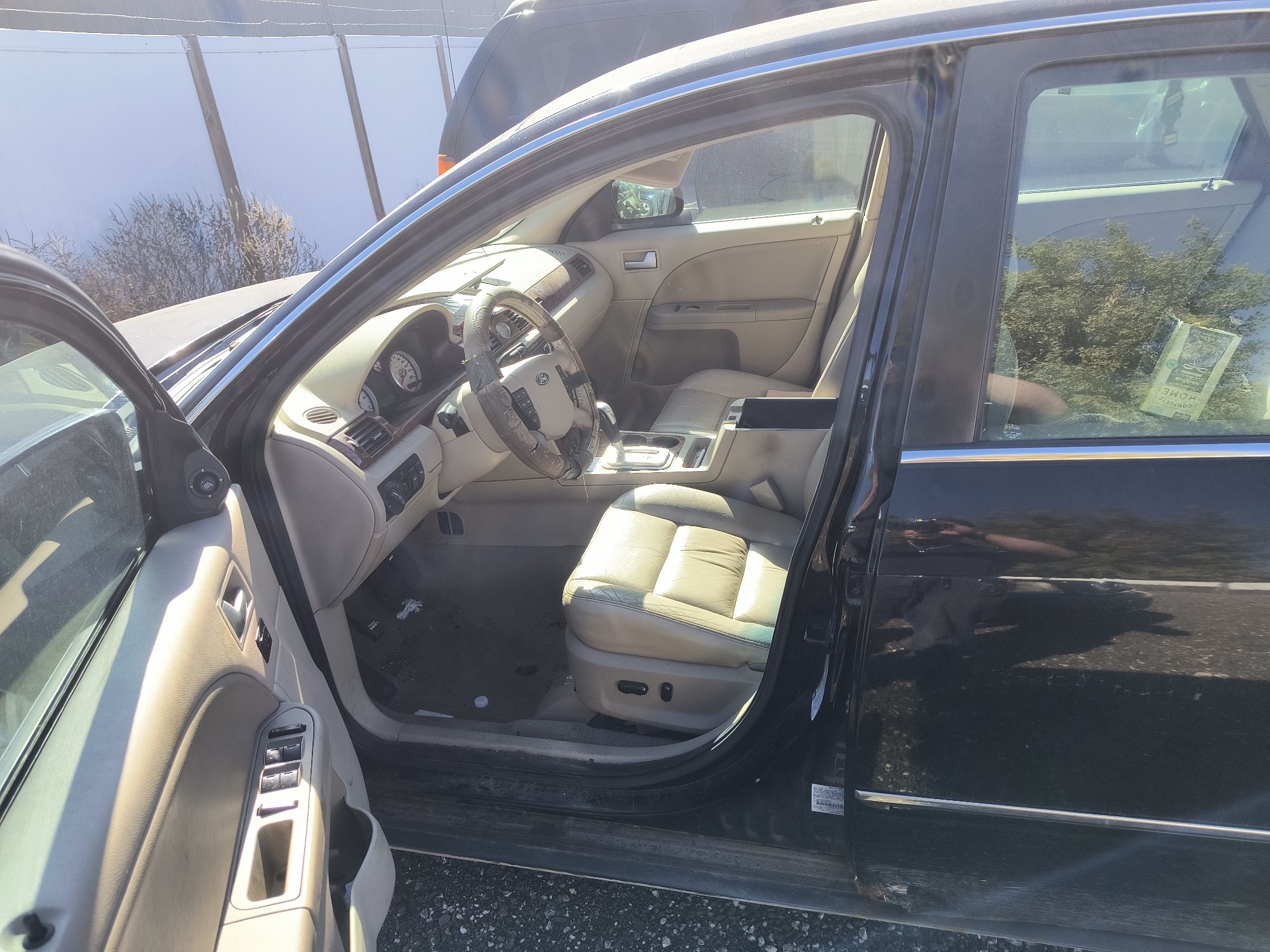 2005 ford five-hundred limited-awd for sale near Elk River, Minnesota 106629_22_driver_seat.jpg