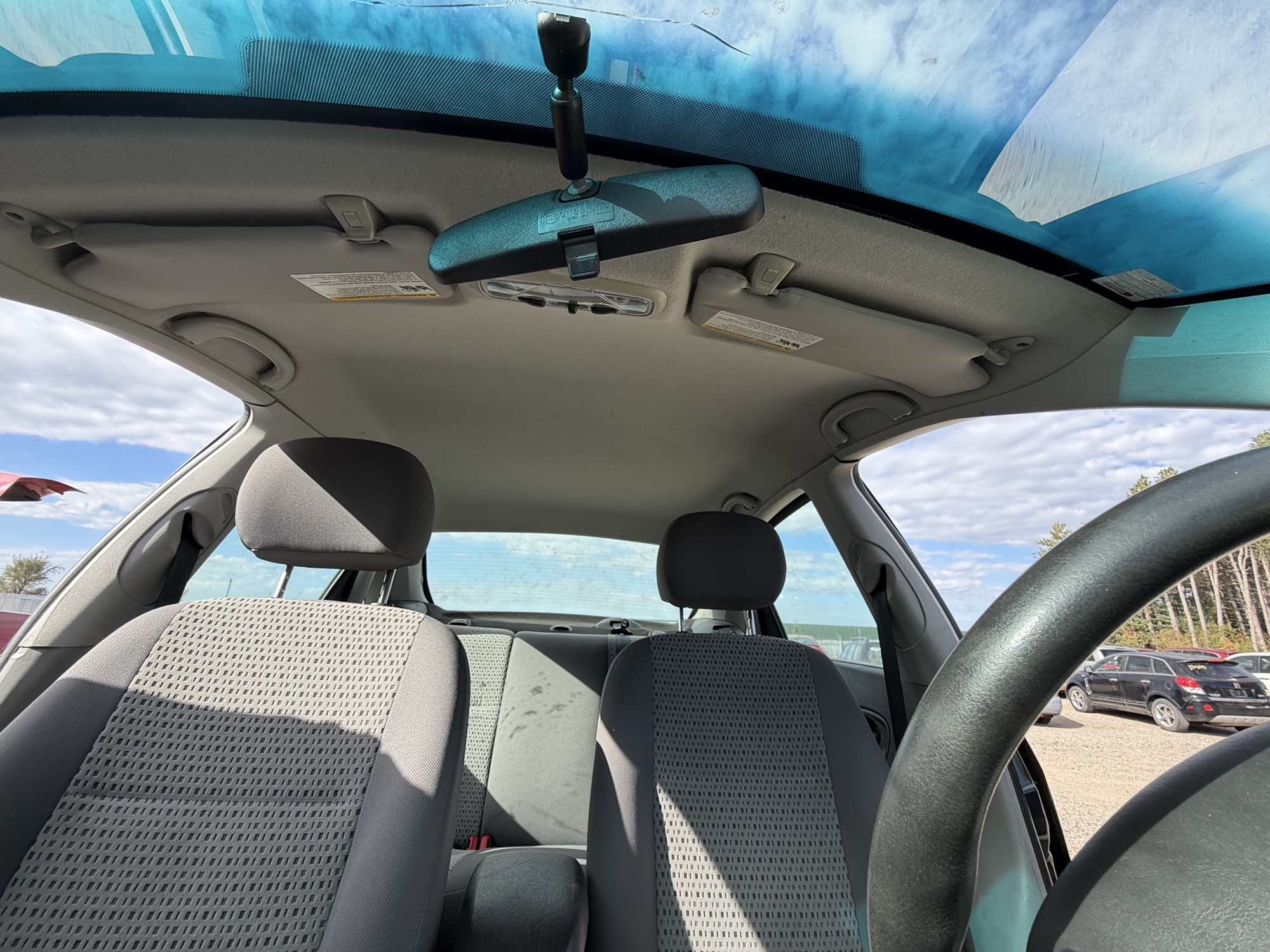 2006 ford focus zx4-s with 155179 miles for sale near Elk River, Minnesota 106630_35_headliner_sunroof.jpg