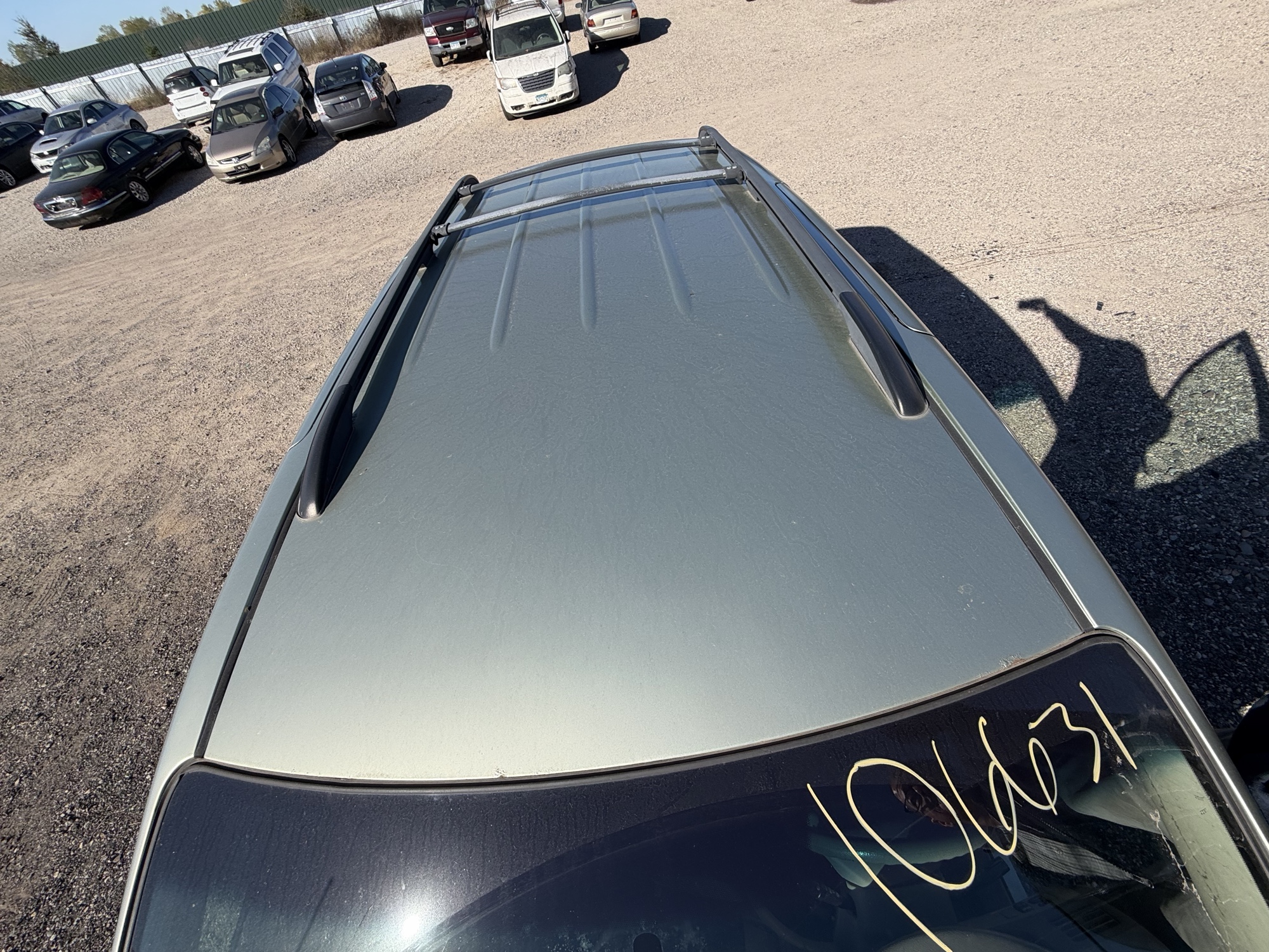 2009 toyota sienna ce-fwd-7-passenger with 179777 miles for sale near Elk River, Minnesota 106631_11_roof.jpg