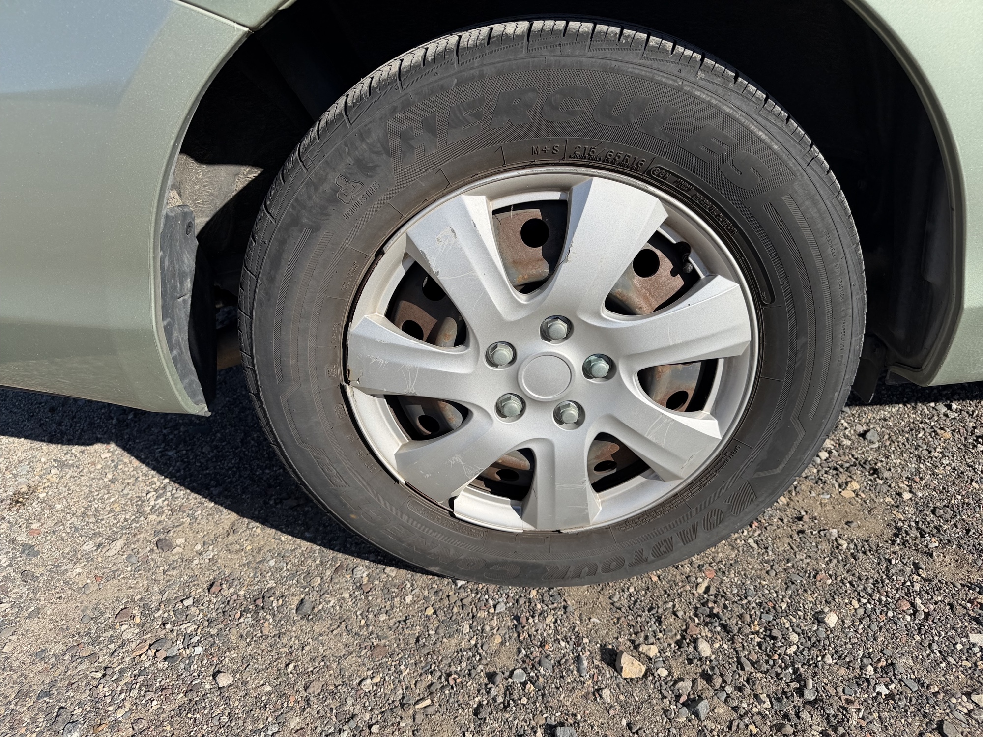 2009 toyota sienna ce-fwd-7-passenger with 179777 miles for sale near Elk River, Minnesota 106631_14_rear_pass_wheel.jpg