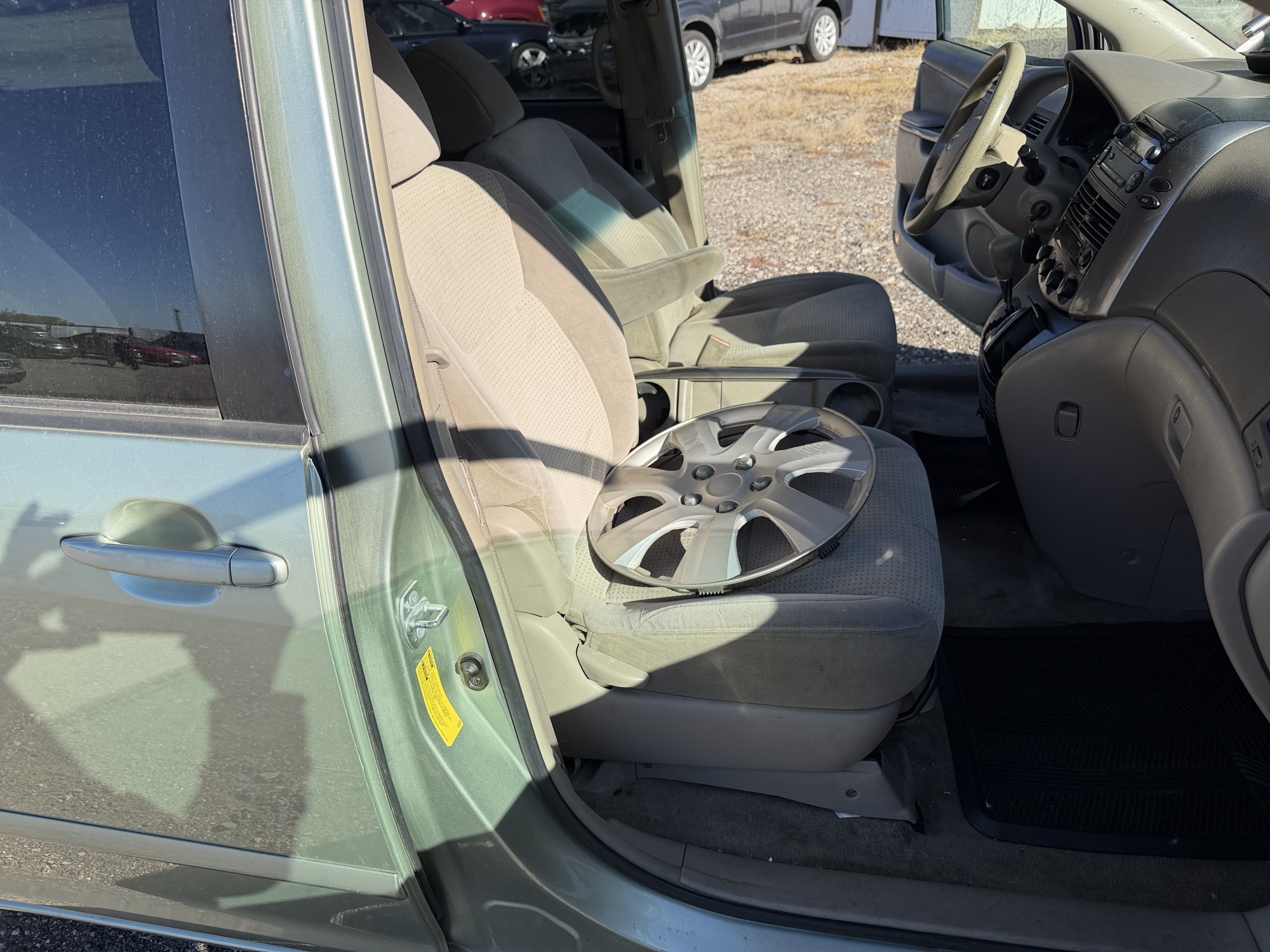 2009 toyota sienna ce-fwd-7-passenger with 179777 miles for sale near Elk River, Minnesota 106631_31_passenger_seat.jpg