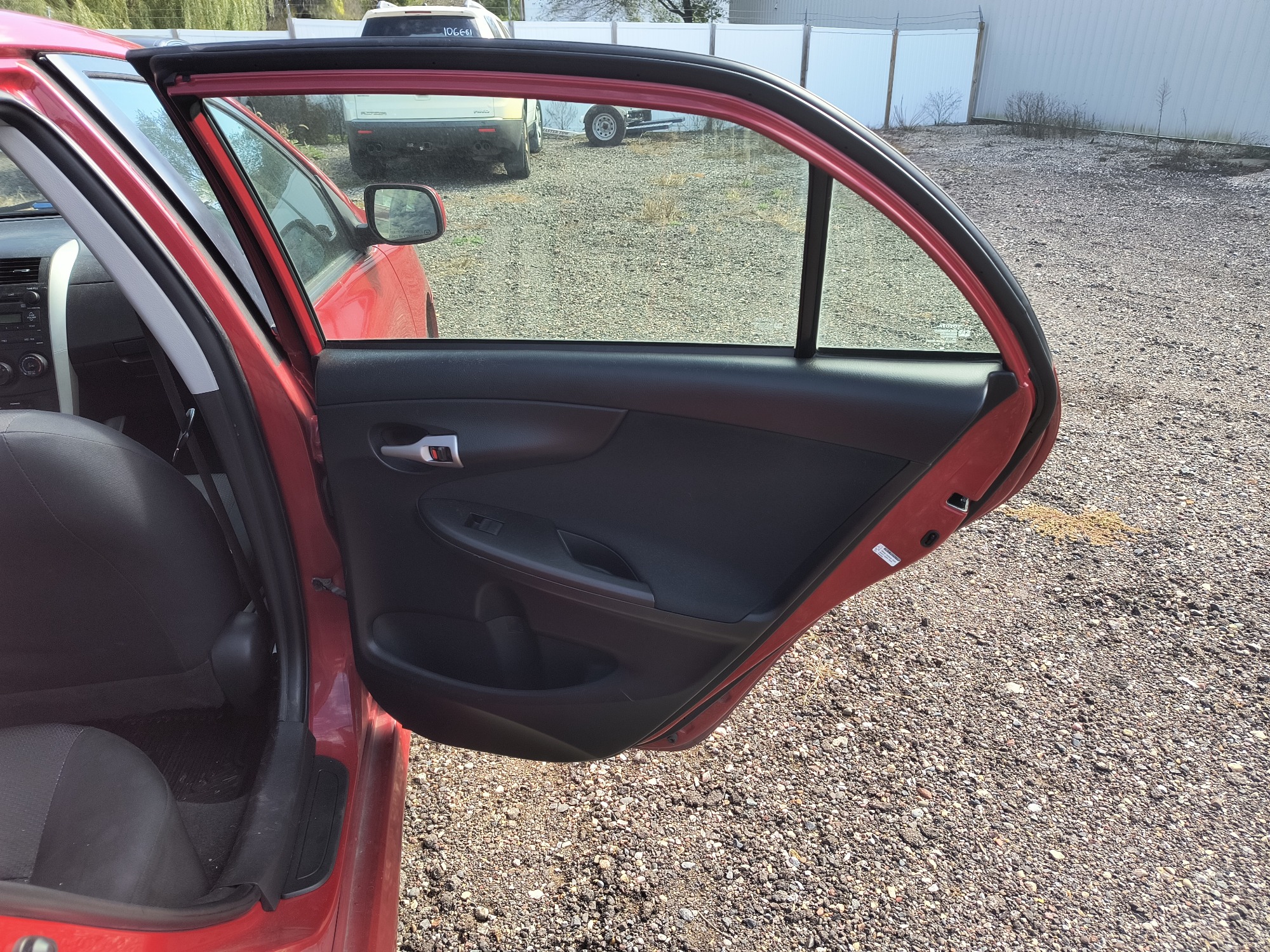 2009 toyota corolla base-4-speed-at with 195594 miles for sale near Elk River, Minnesota 106632_30_pass_rear_door_panel.jpg