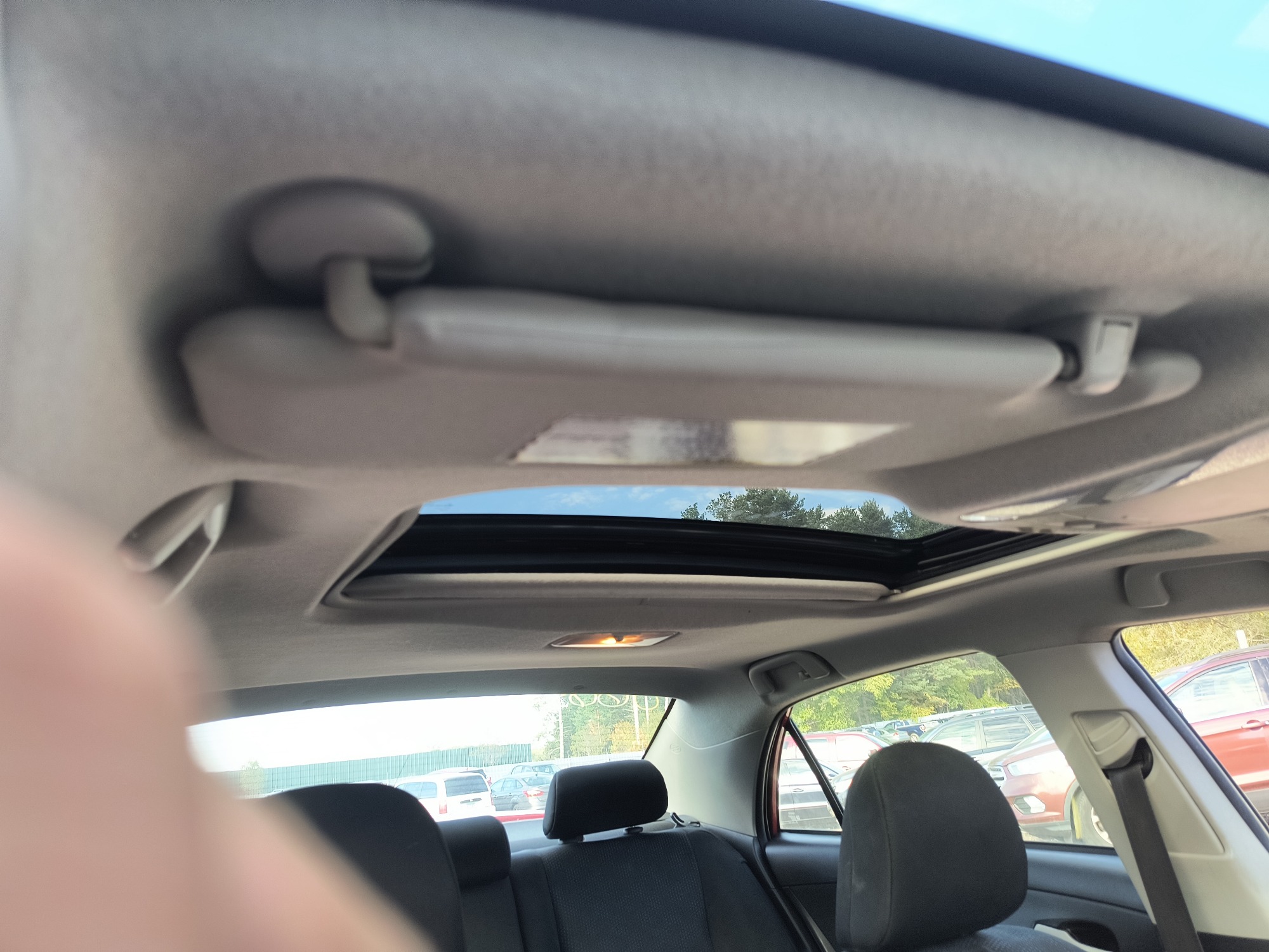 2009 toyota corolla base-4-speed-at with 195594 miles for sale near Elk River, Minnesota 106632_35_headliner_sunroof.jpg