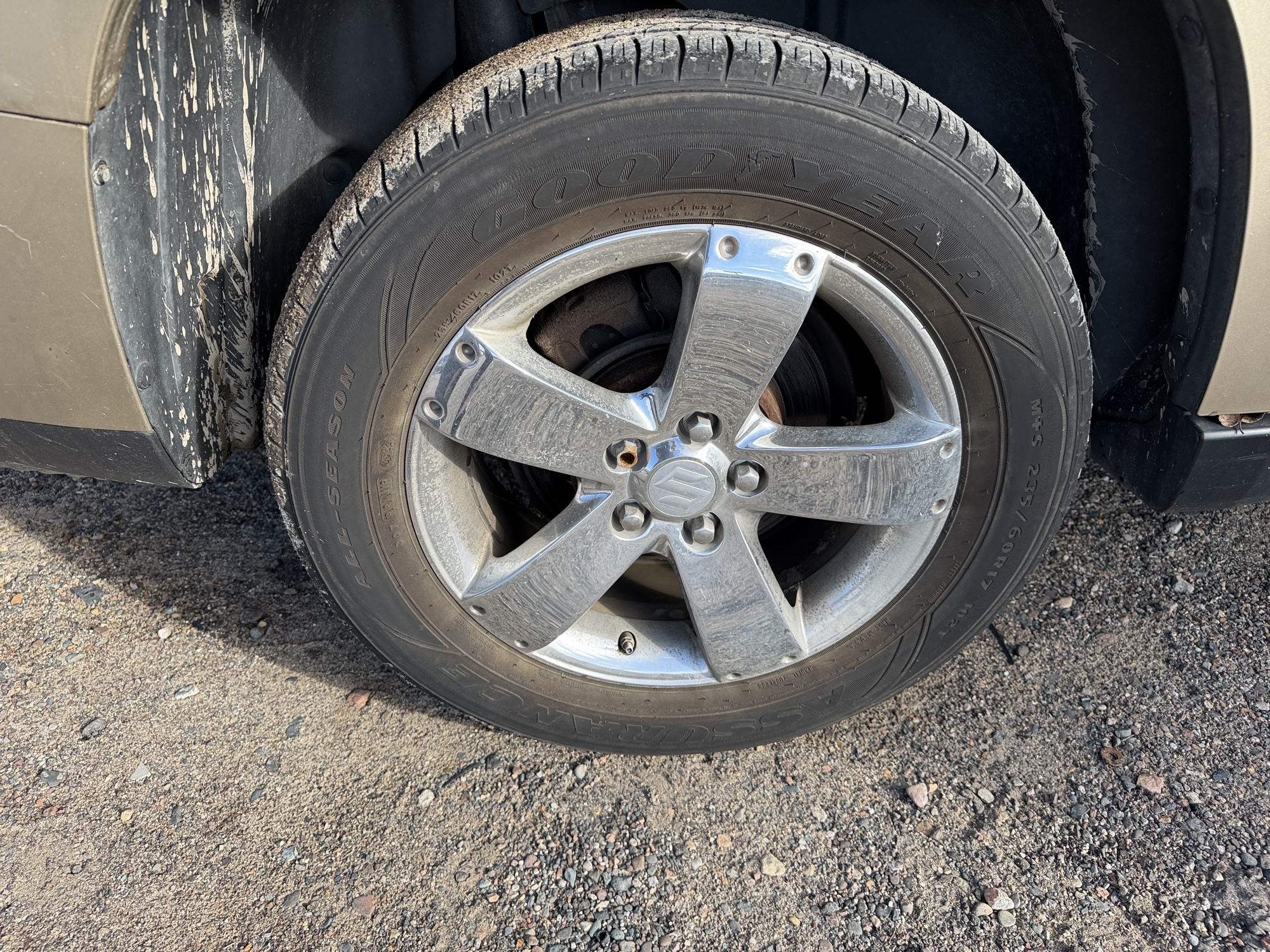 2008 suzuki xl-7 limited with 160216 miles for sale near Elk River, Minnesota 106633_14_rear_pass_wheel.jpg