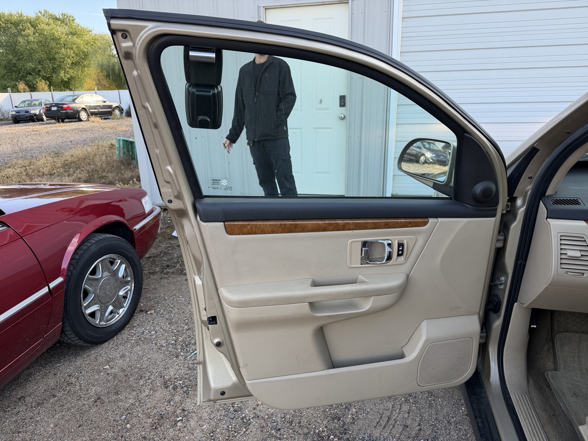 2008 suzuki xl-7 limited with 160216 miles for sale near Elk River, Minnesota 106633_23_driver_door_panel.jpg