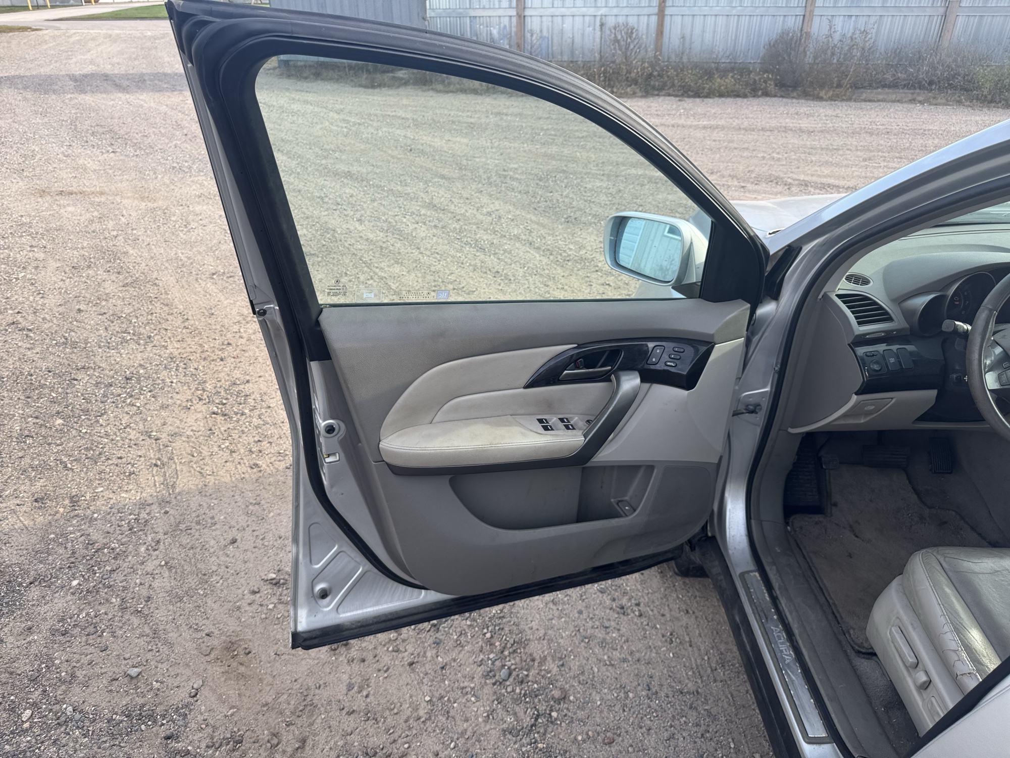 2009 acura mdx base with 225584 miles for sale near Elk River, Minnesota 106635_23_driver_door_panel.jpg