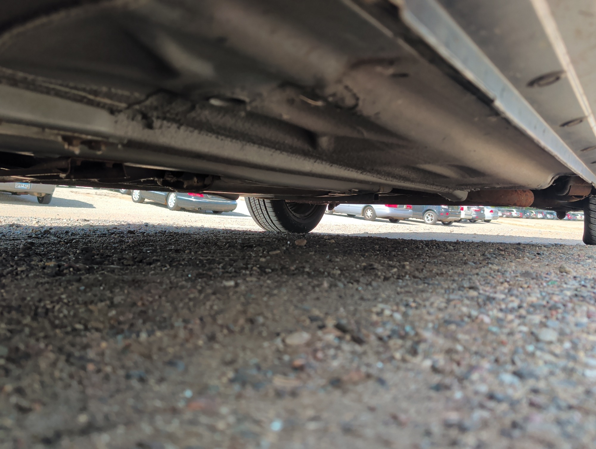 2011 nissan sentra 2.0 with 128752 miles for sale near Elk River, Minnesota 106636_17_undercar_drv_side.jpg