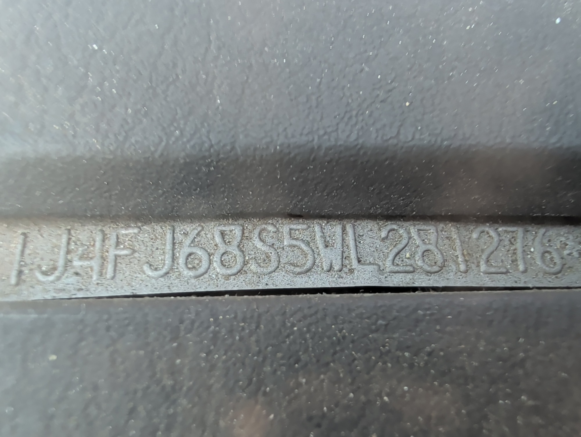 1998 jeep cherokee sport-4-door-4wd with 185611 miles for sale near Elk River, Minnesota 106637_48_windshield_vin_plate.jpg