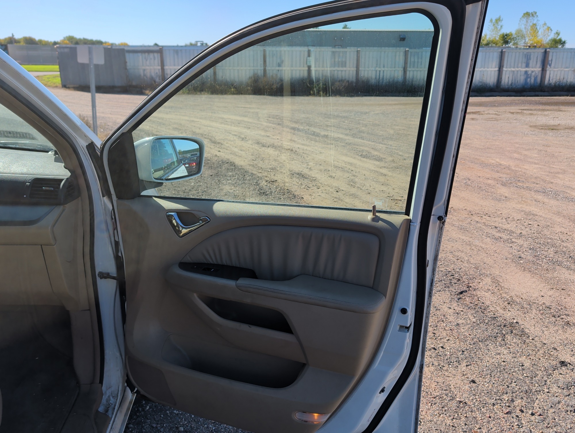 2006 honda odyssey ex-l with 241784 miles for sale near Elk River, Minnesota 106638_32_passenger_door_panel.jpg