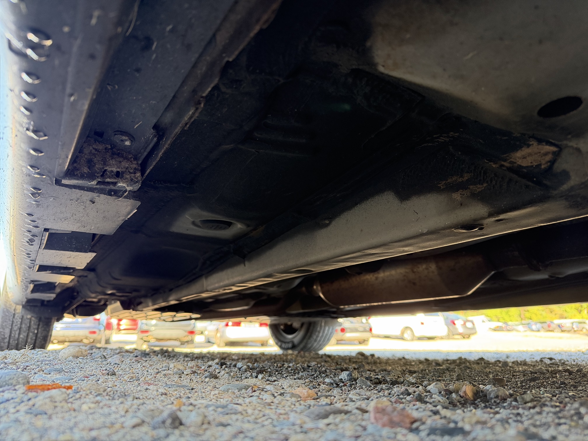 2011 toyota camry base-6-spd-at with 219492 miles for sale near Elk River, Minnesota 106639_21_undercar_pass_side.jpg