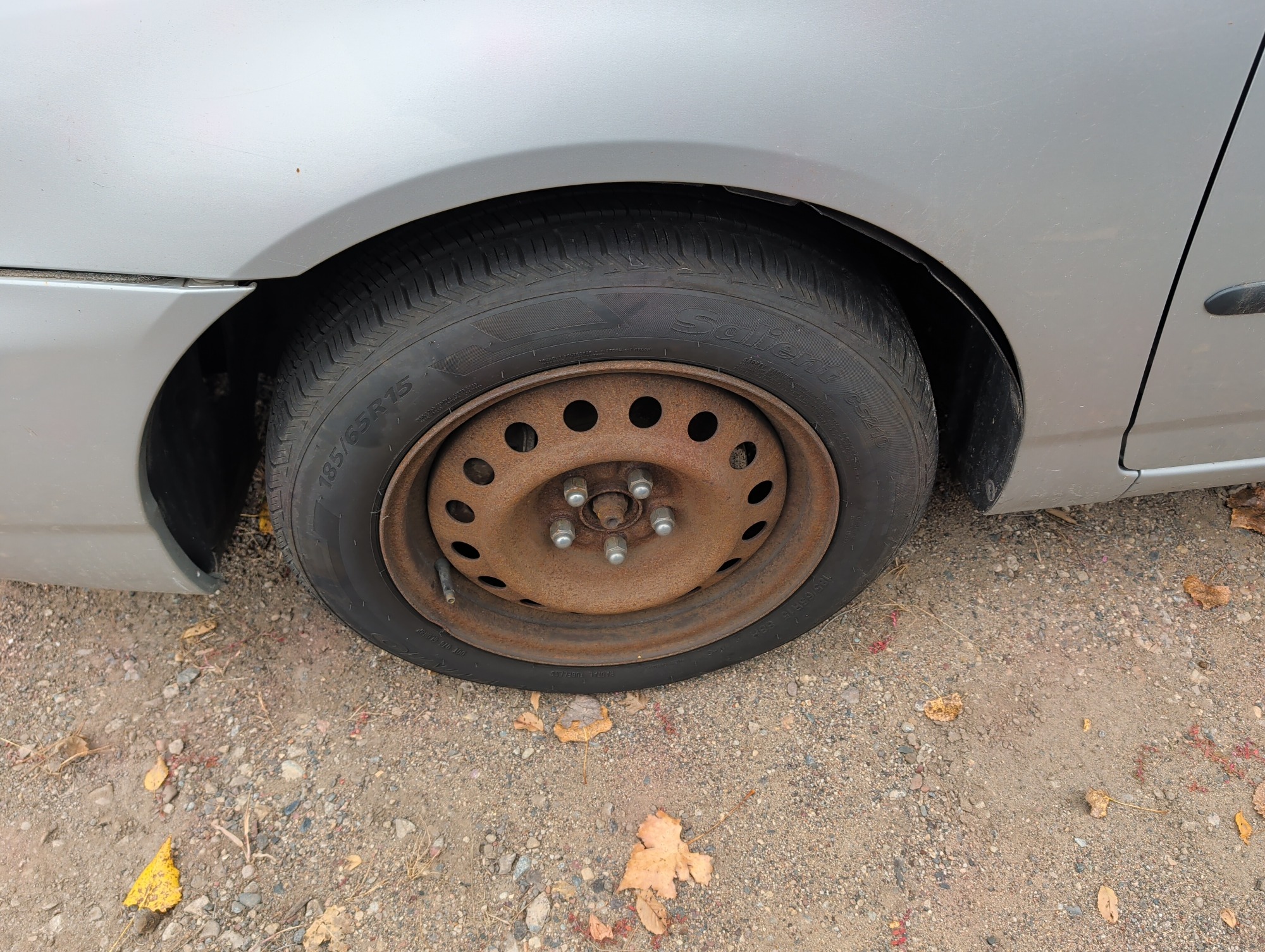 2007 toyota corolla ce with 173168 miles for sale near Elk River, Minnesota 106641_12_drv_front_wheel.jpg