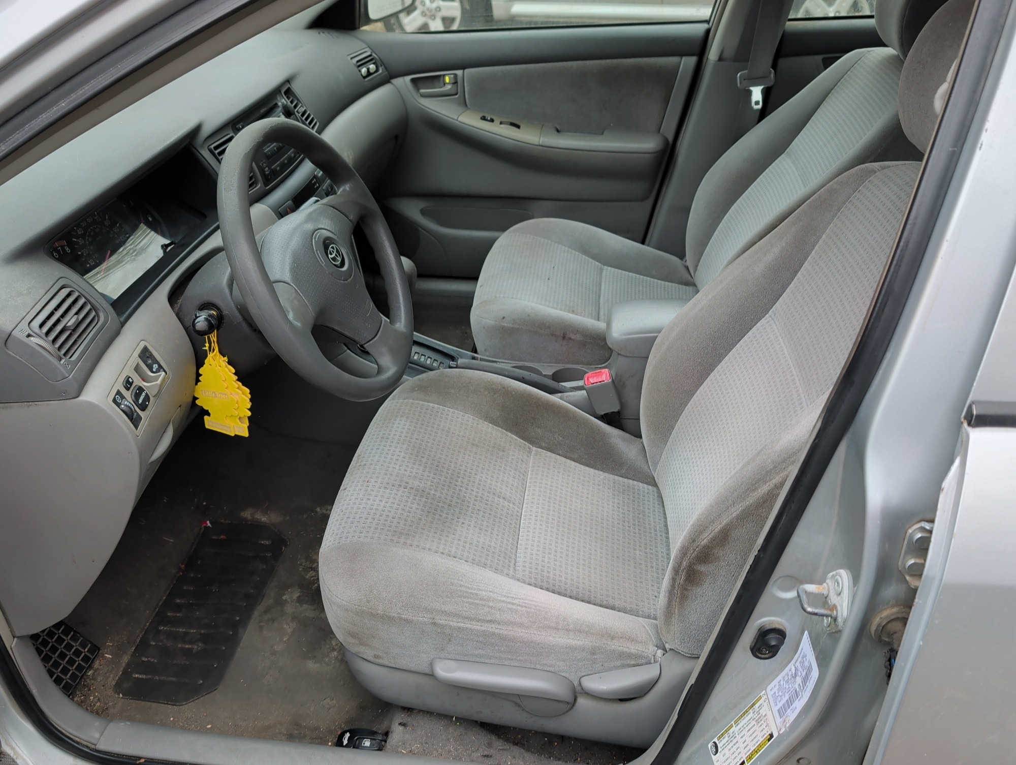 2007 toyota corolla ce with 173168 miles for sale near Elk River, Minnesota 106641_22_driver_seat.jpg