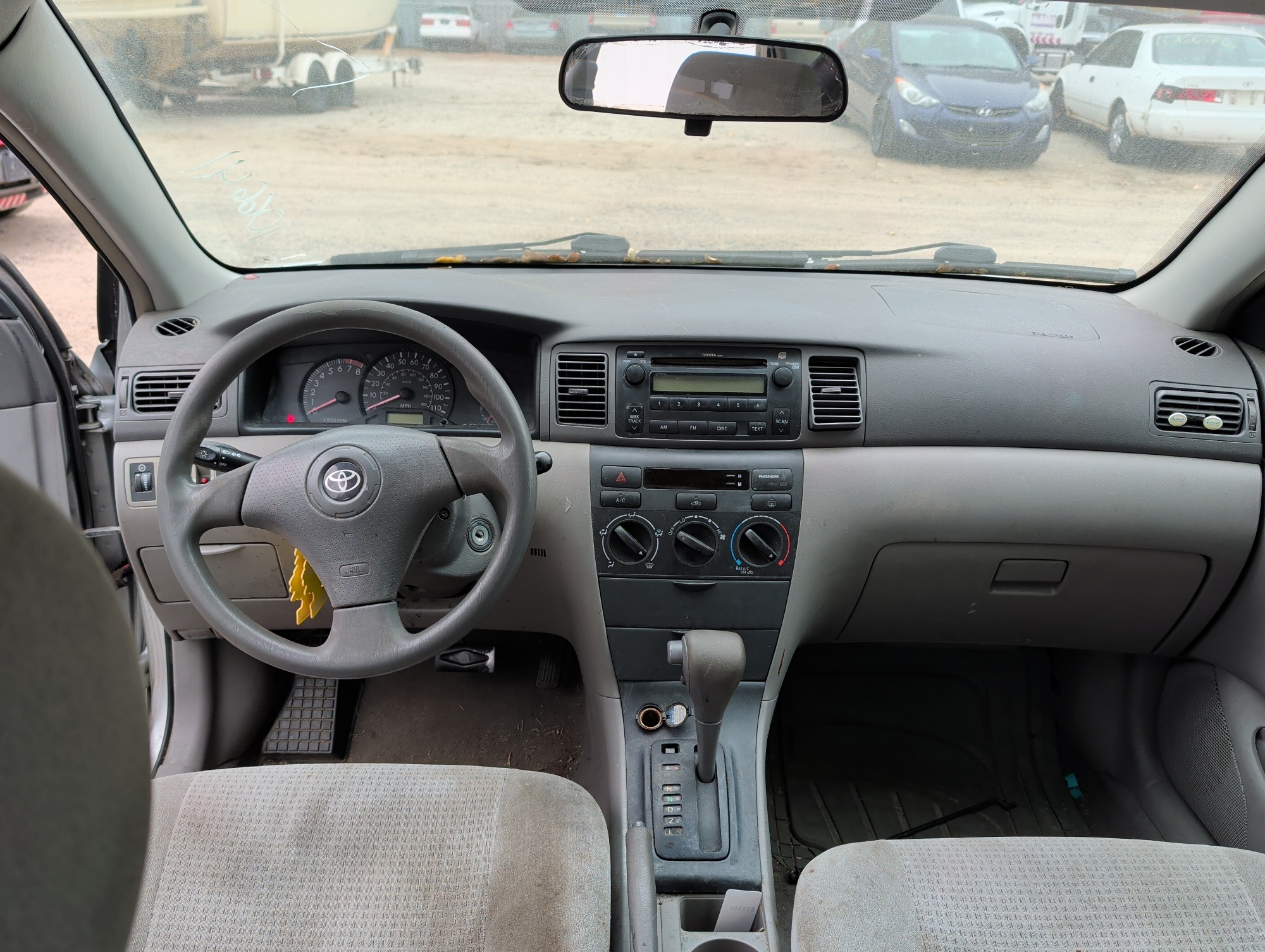2007 toyota corolla ce with 173168 miles for sale near Elk River, Minnesota 106641_34_whole_dash.jpg