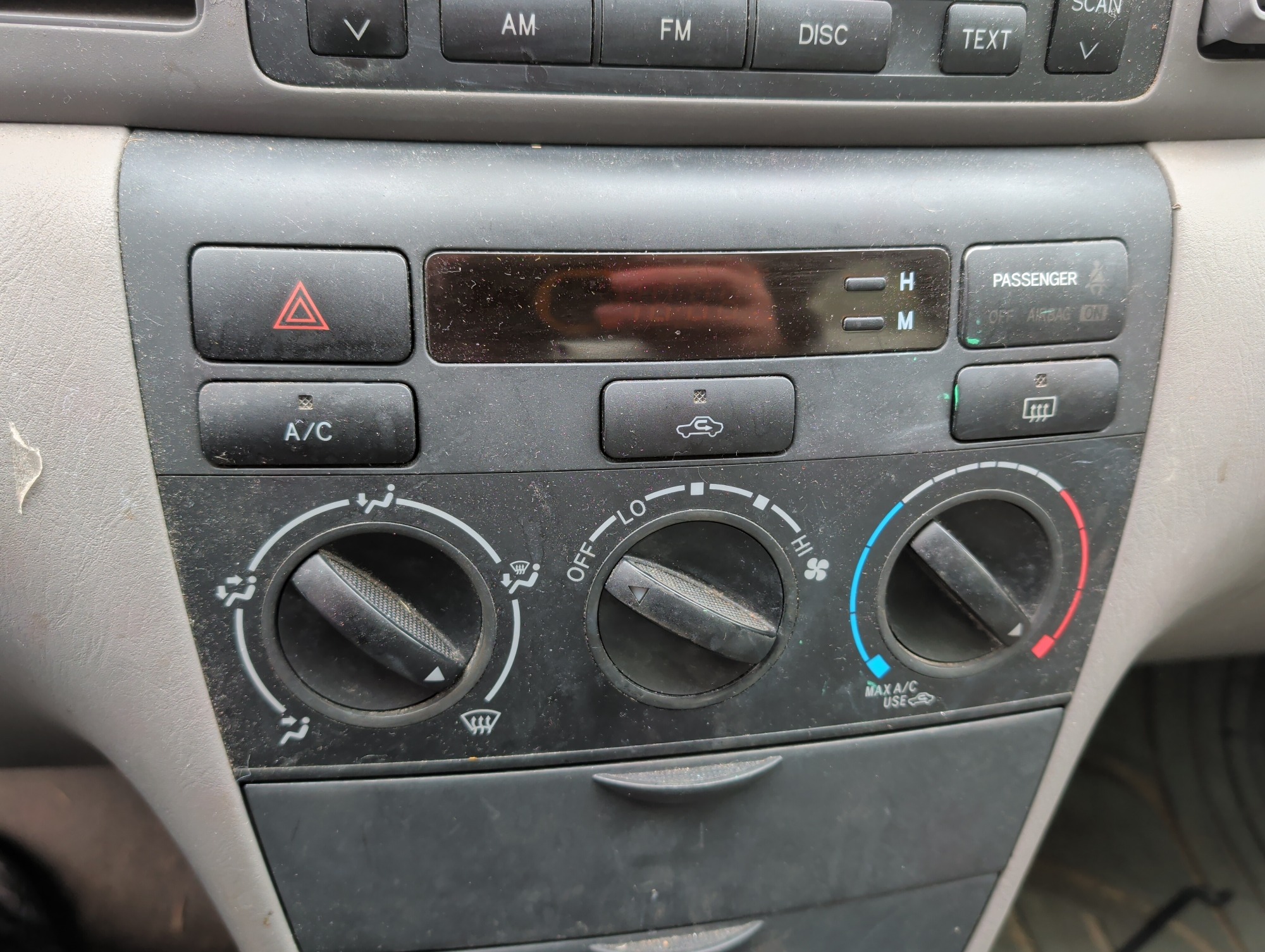 2007 toyota corolla ce with 173168 miles for sale near Elk River, Minnesota 106641_40_climate_control.jpg