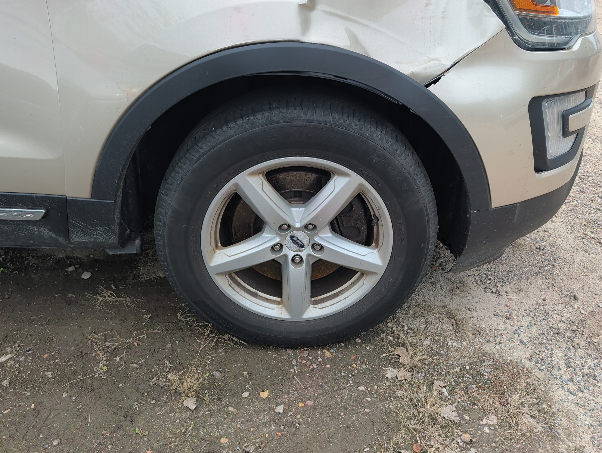 2017 ford explorer xlt-4wd with 270085 miles for sale near Elk River, Minnesota 106644_15_front_pass_wheel.jpg