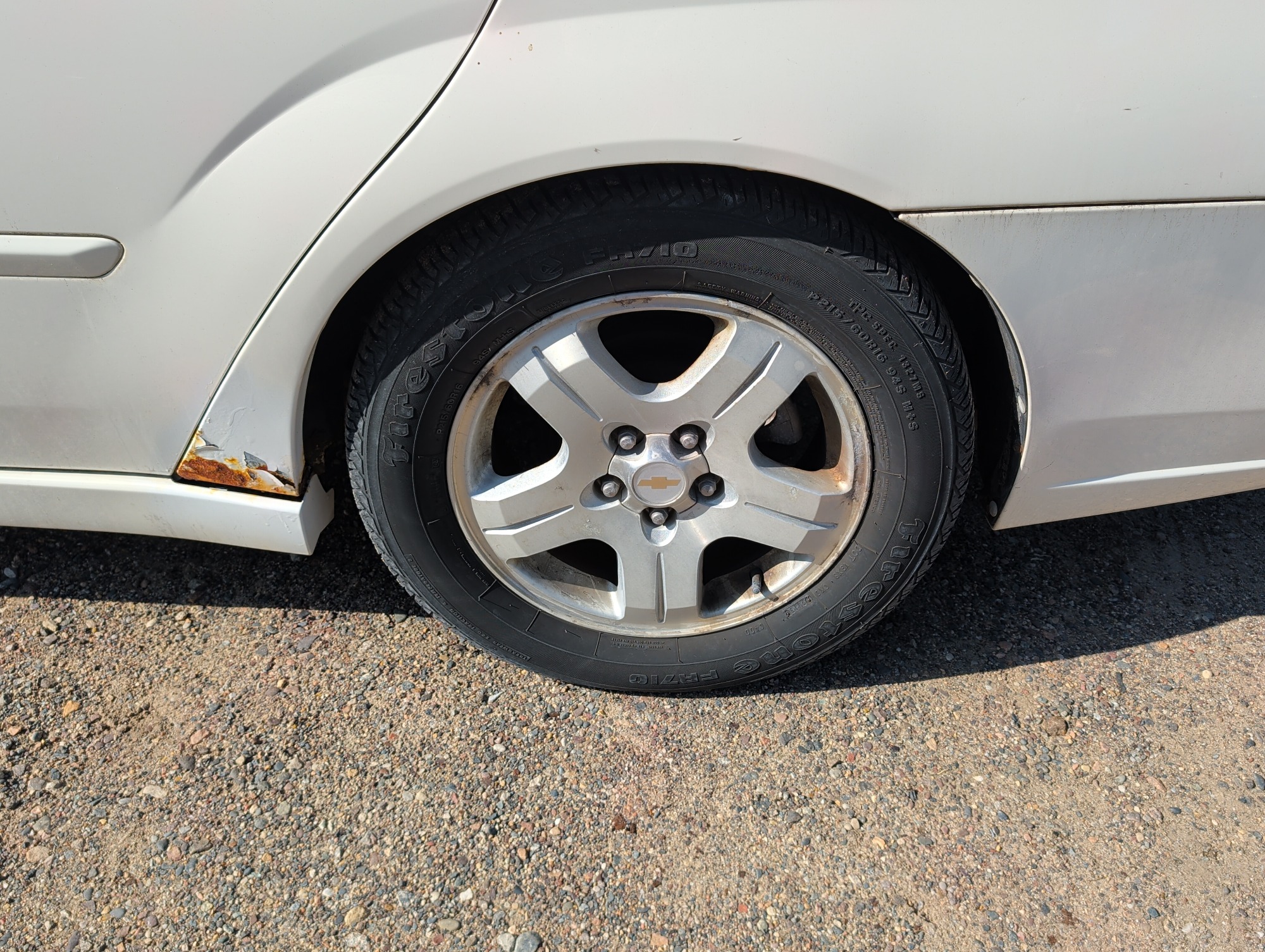 2004 chevrolet malibu lt with 68012 miles for sale near Elk River, Minnesota 106645_13_rear_drv_wheel.jpg