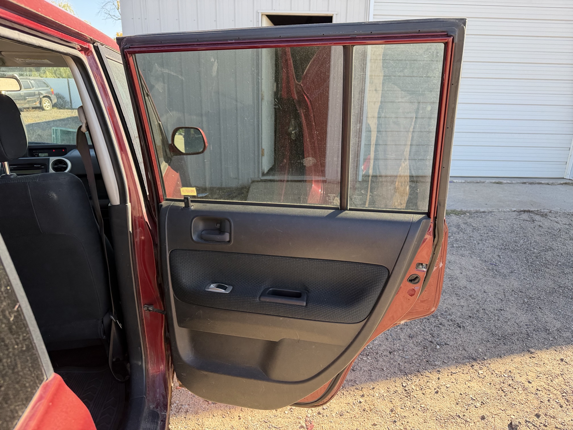 2006 scion xb wagon with 203036 miles for sale near Elk River, Minnesota 106646_30_pass_rear_door_panel.jpg