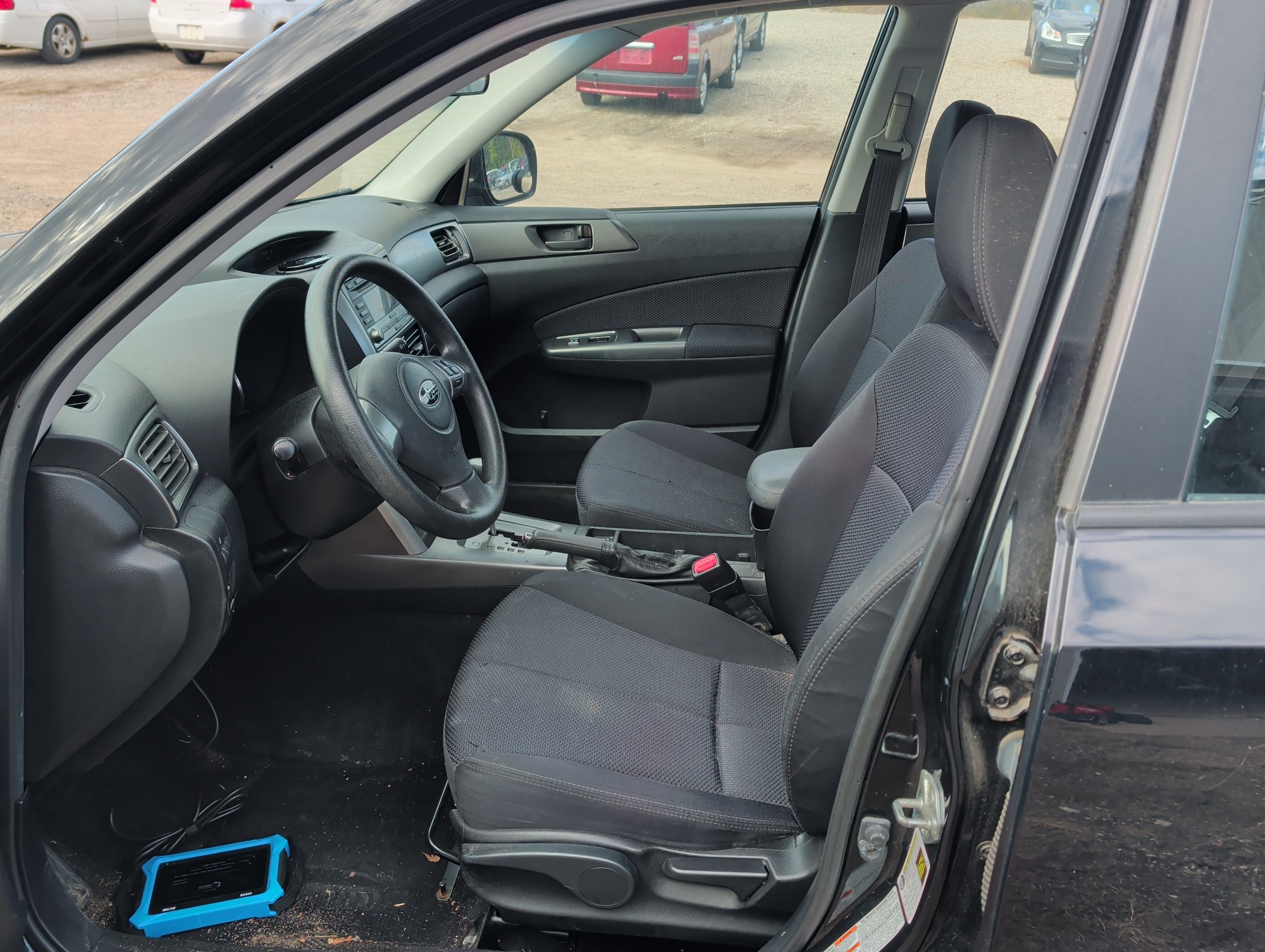 2011 subaru forester 2.5x-touring with 158569 miles for sale near Elk River, Minnesota 106647_22_driver_seat.jpg