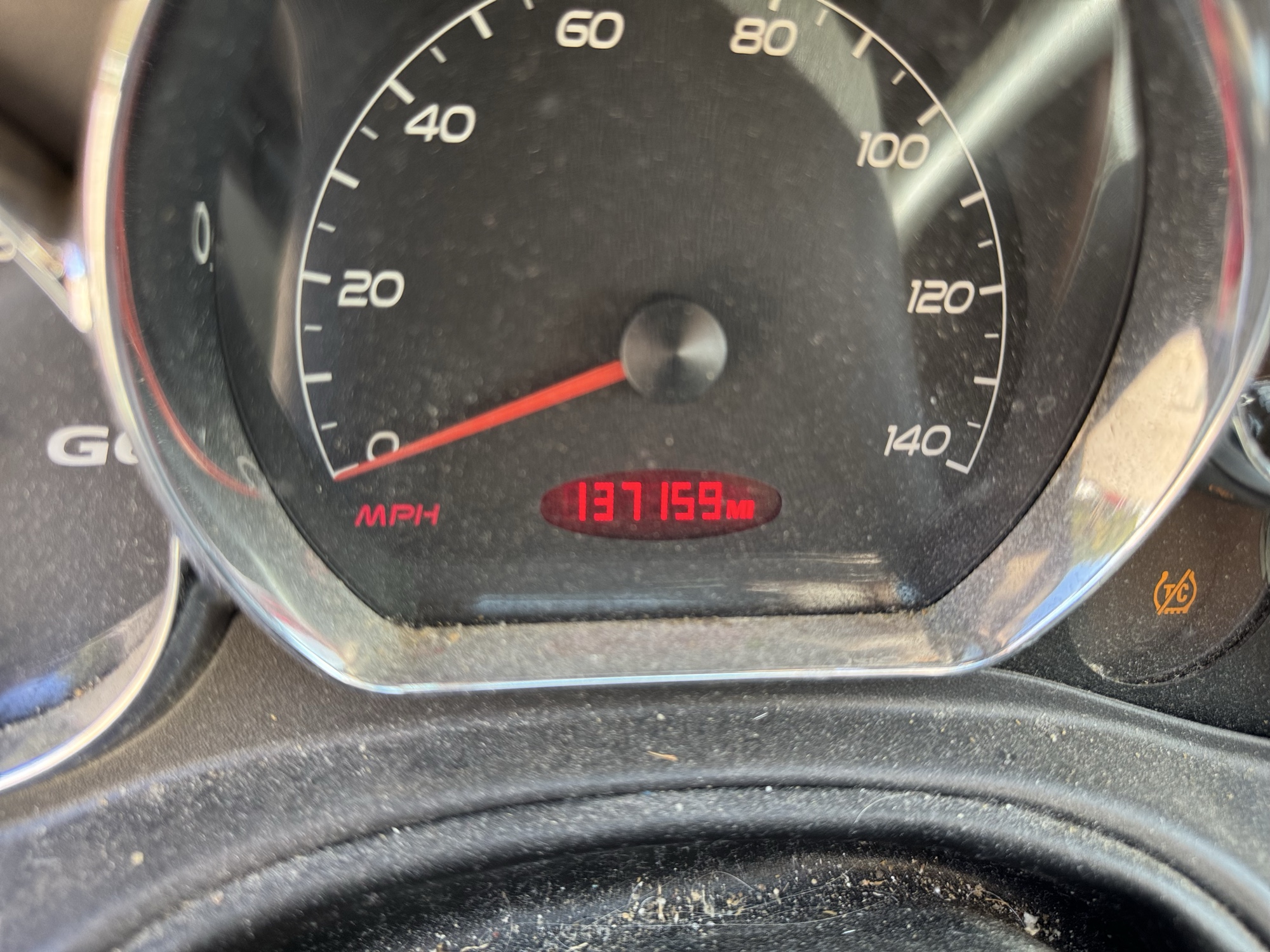 2007 pontiac g6 gt-convertible with 137159 miles for sale near Elk River, Minnesota 106649_44_mileage_closeup.jpg