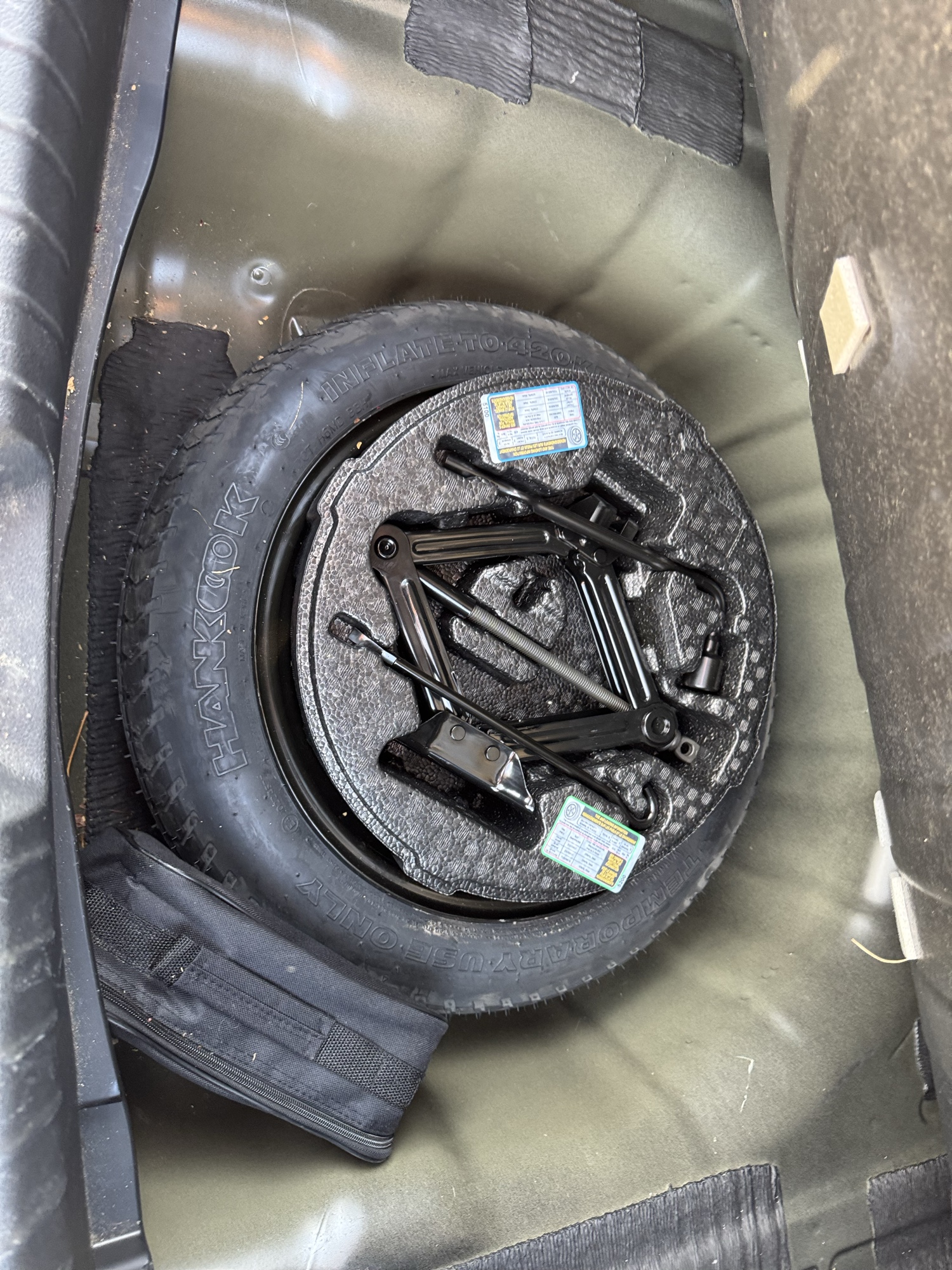 2020 kia optima lx with 79869 miles for sale near Elk River, Minnesota 106650_27_spare_tire.jpg