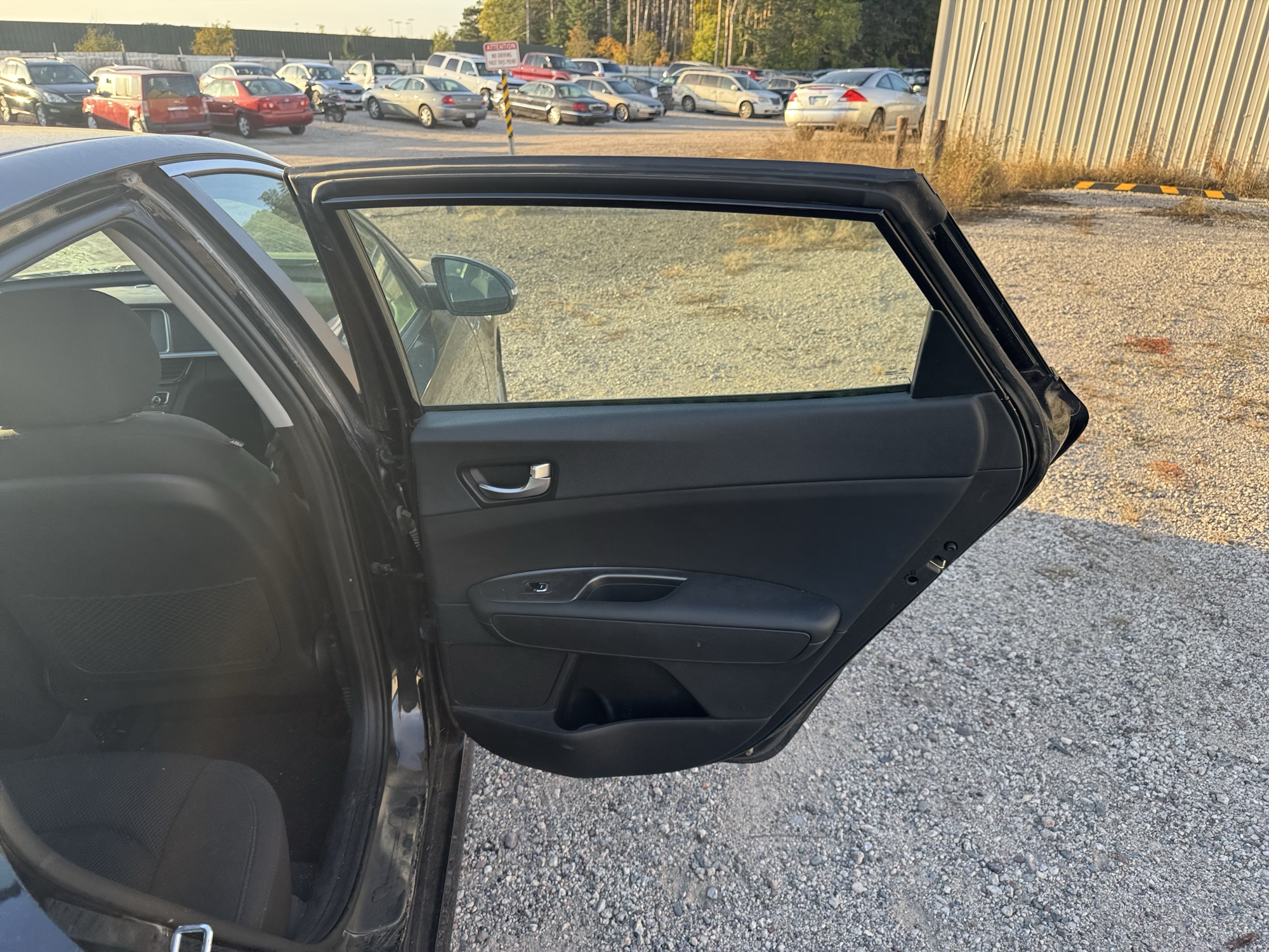 2020 kia optima lx with 79869 miles for sale near Elk River, Minnesota 106650_30_pass_rear_door_panel.jpg