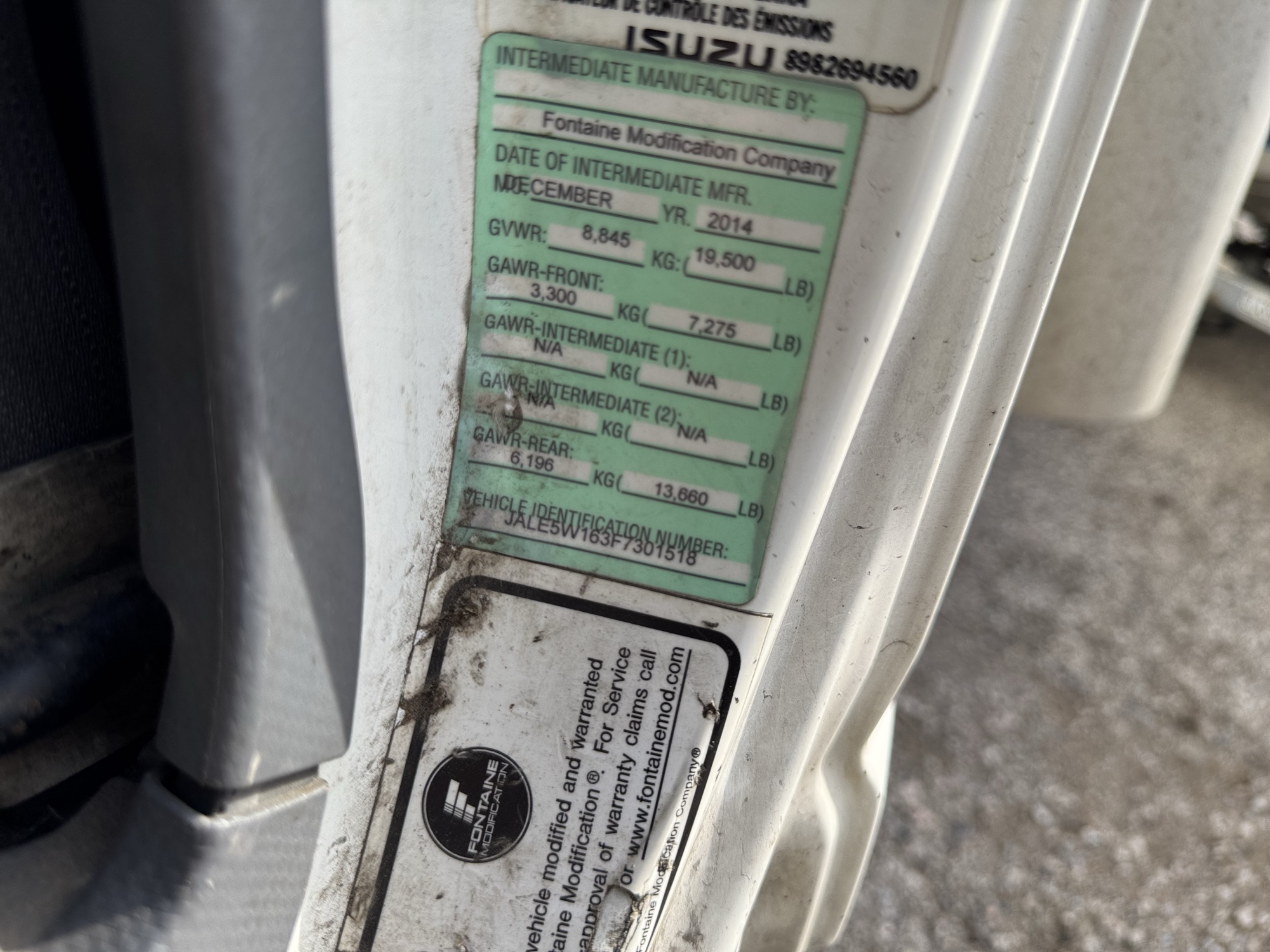 2015 isuzu nqr - with 248215 miles for sale near Elk River, Minnesota 106653_47_door_vin_sticker.jpg