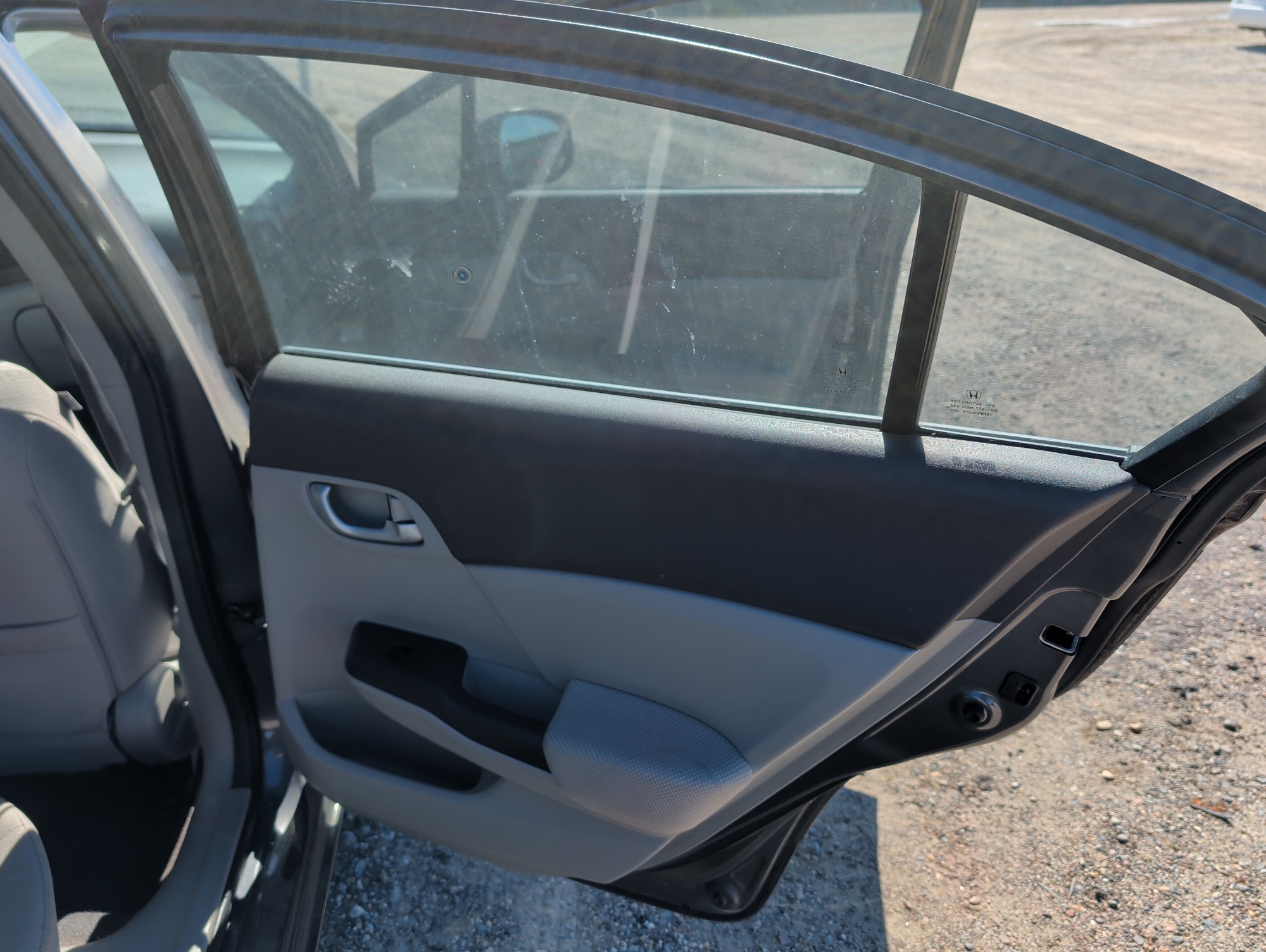 2012 honda civic lx-sedan-5-speed-at with 150021 miles for sale near Elk River, Minnesota 106655_30_pass_rear_door_panel.jpg