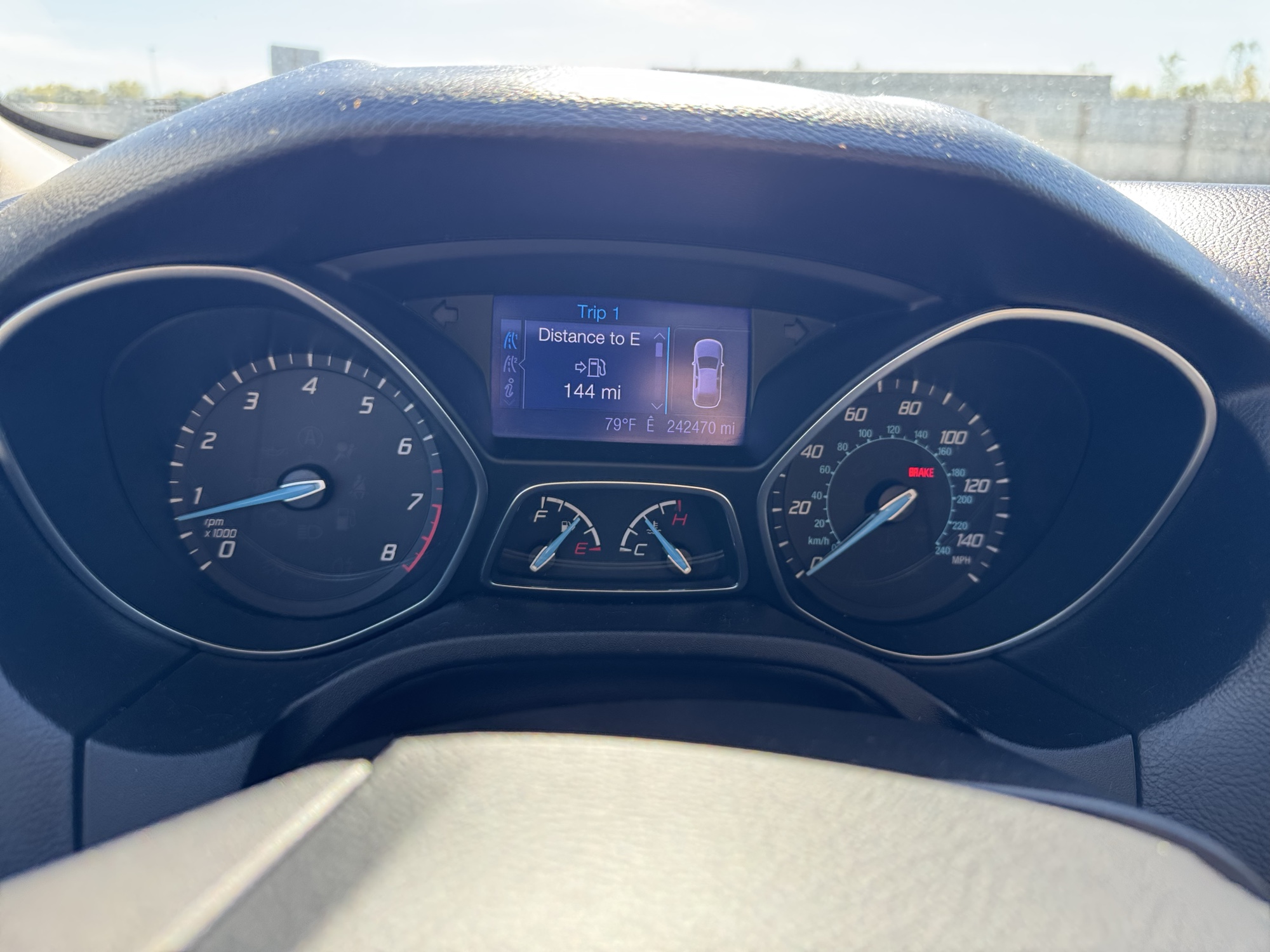 2013 ford focus se-sedan with 242471 miles for sale near Elk River, Minnesota 106659_43_gauge_cluster.jpg
