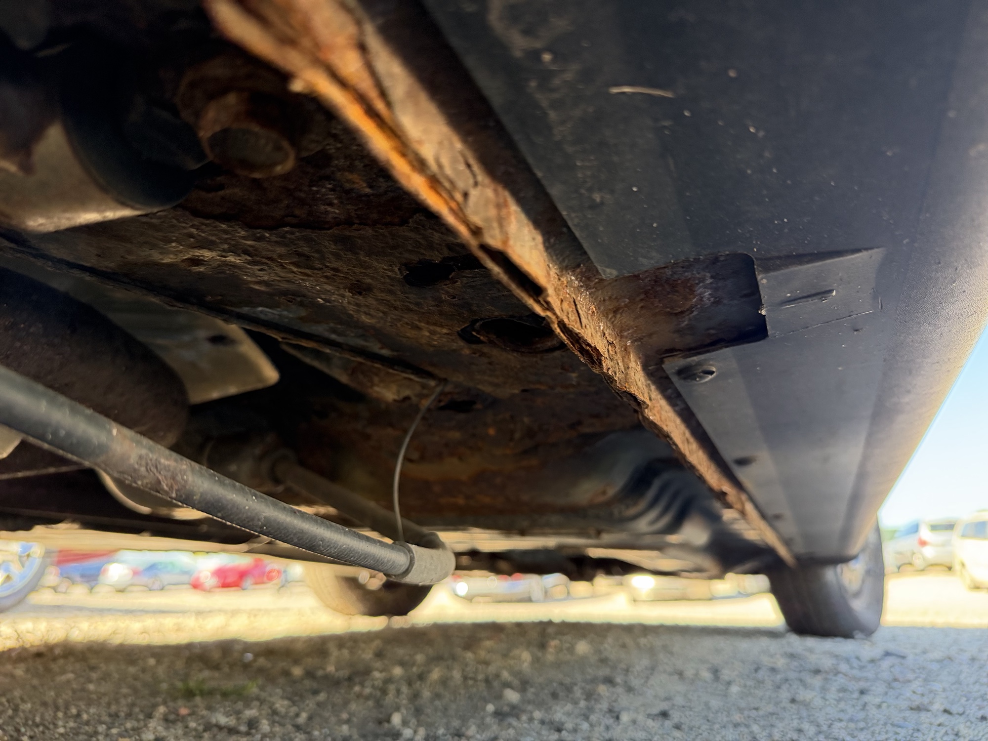 2002 saturn sl sl1 with 170974 miles for sale near Elk River, Minnesota 106660_20_undercar_rear_pass.jpg