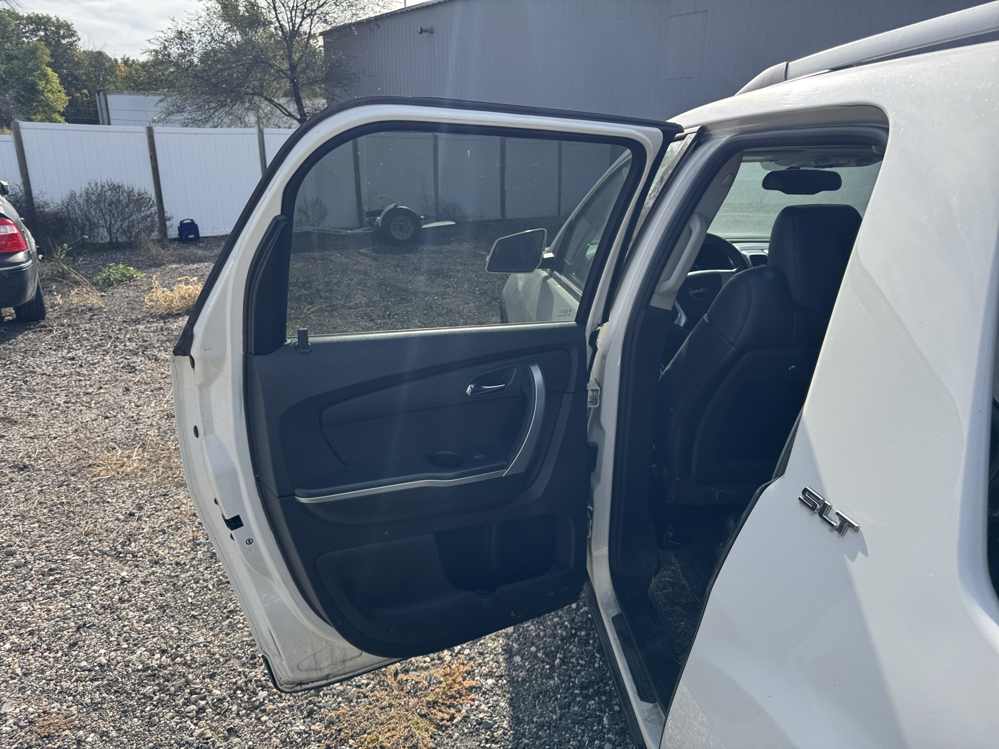 2010 gmc acadia slt-1-awd with 367138 miles for sale near Elk River, Minnesota 106661_25_drv_rear_door_panel.jpg