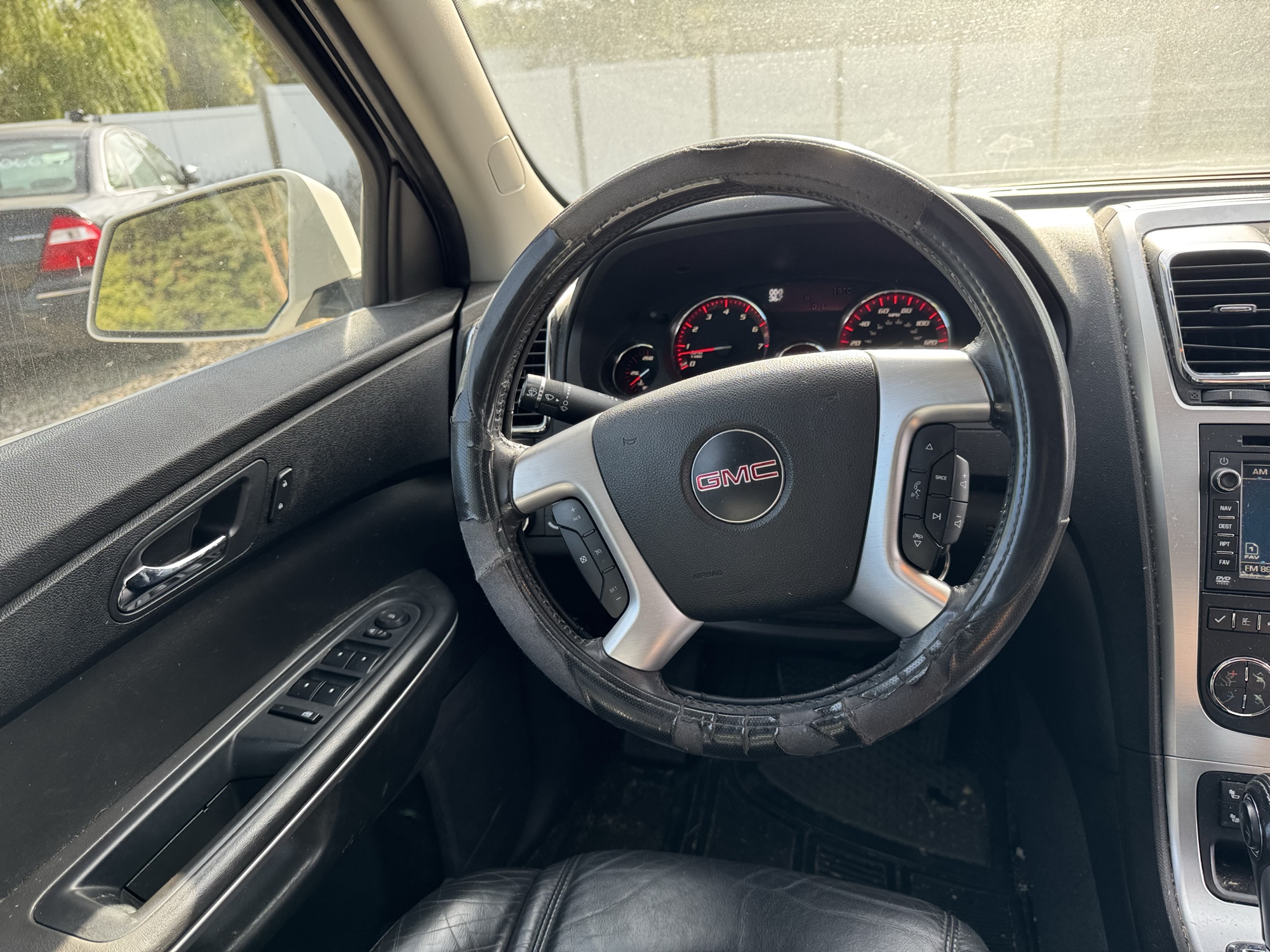 2010 gmc acadia slt-1-awd with 367138 miles for sale near Elk River, Minnesota 106661_33_dash_from_driver.jpg