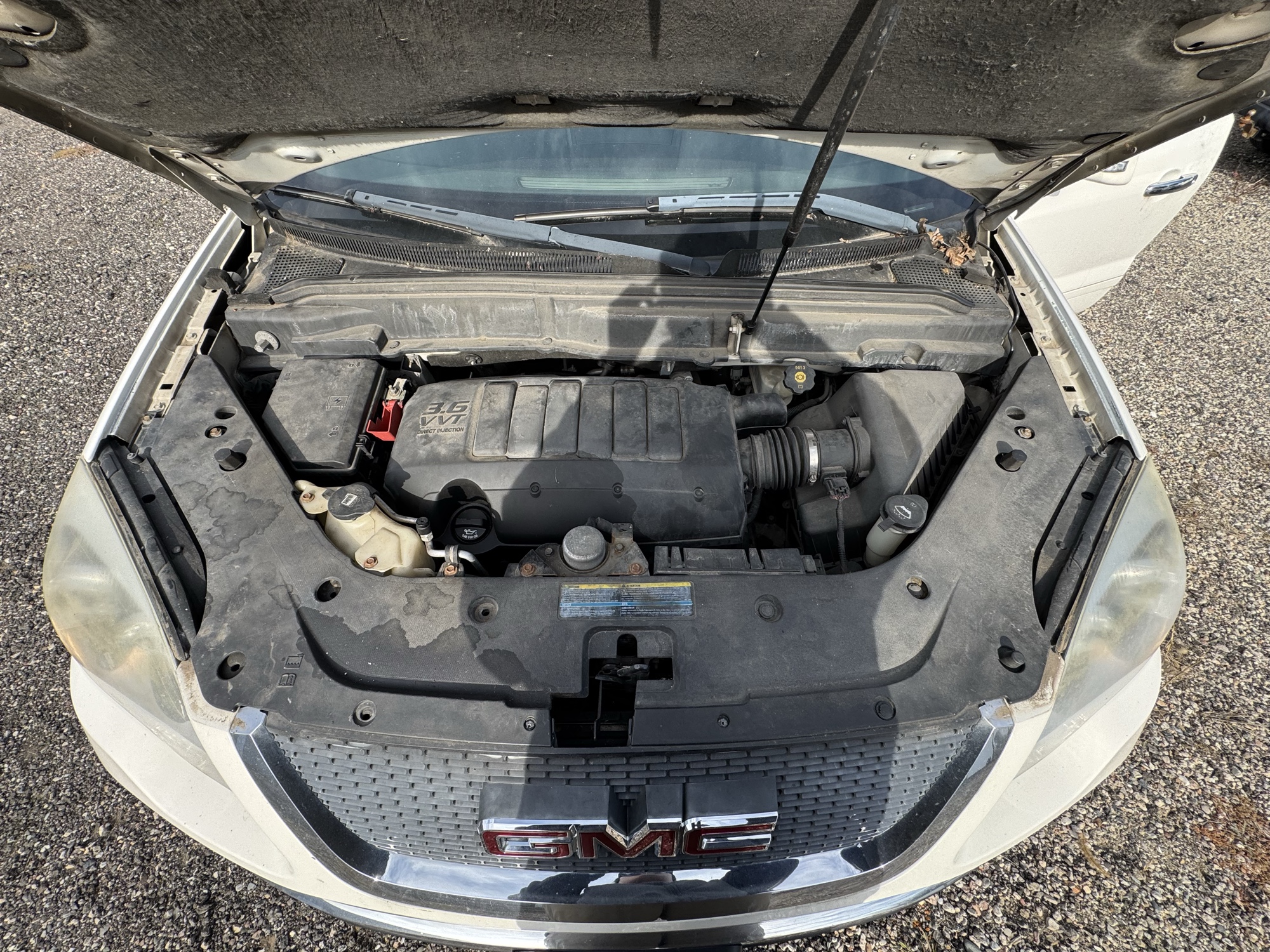 2010 gmc acadia slt-1-awd with 367138 miles for sale near Elk River, Minnesota 106661_49_engine_bay.jpg