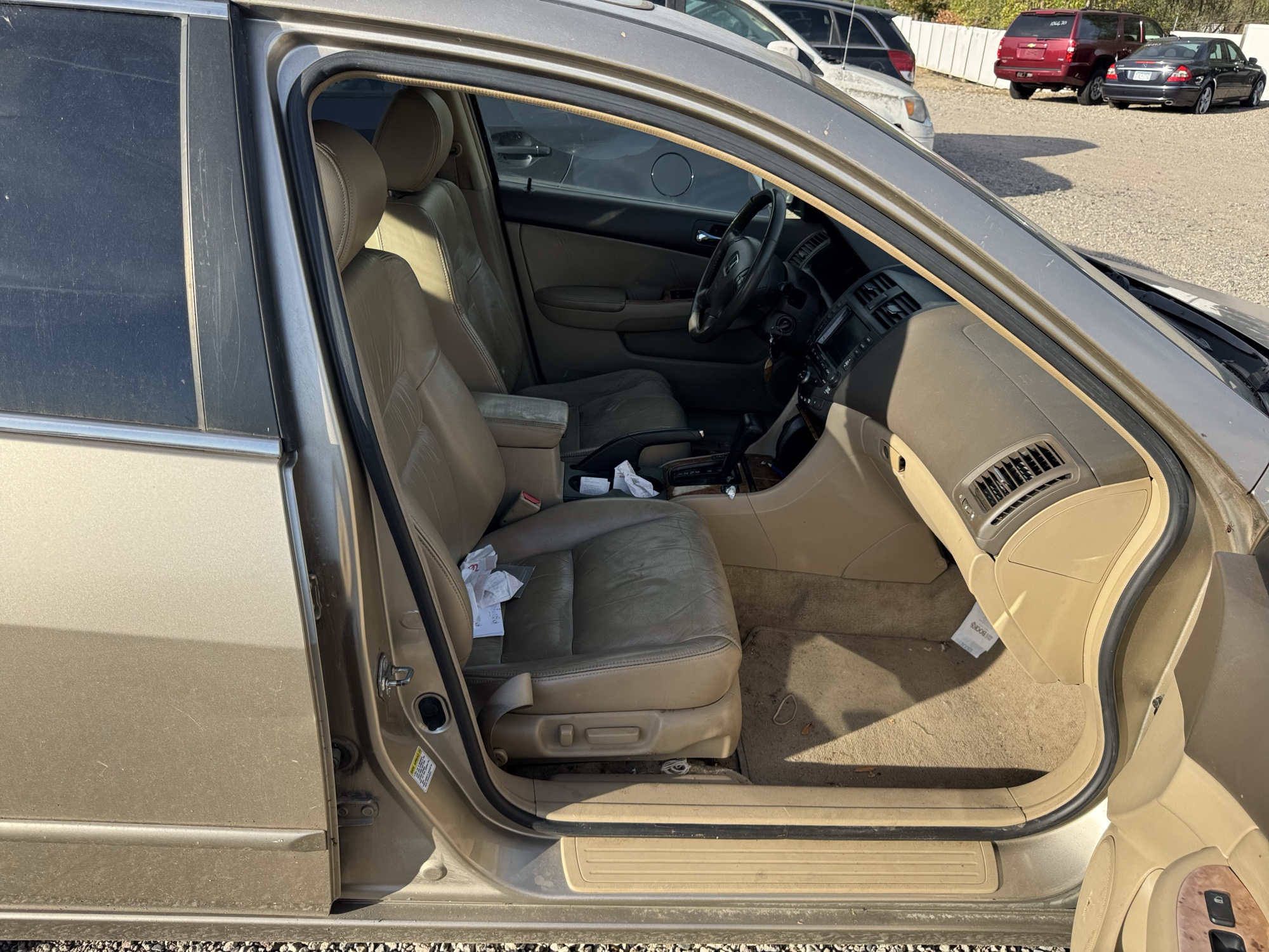 2003 honda accord ex-v6-sedan-at with 244000 miles for sale near Elk River, Minnesota 106662_31_passenger_seat.jpg