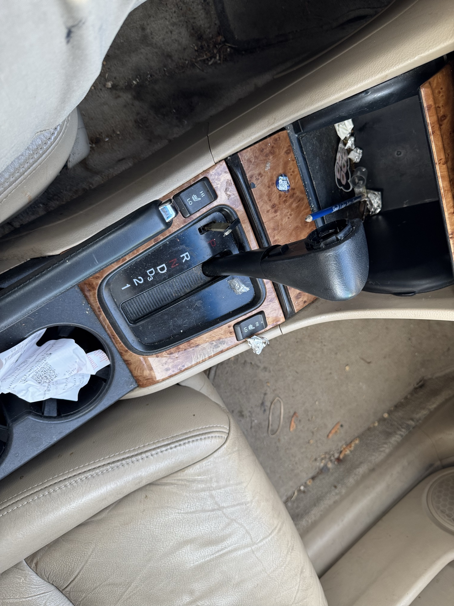 2003 honda accord ex-v6-sedan-at with 244000 miles for sale near Elk River, Minnesota 106662_41_shifter.jpg