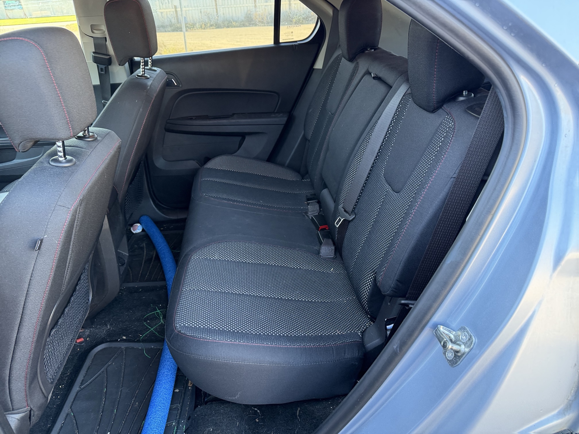 2015 chevrolet equinox 1lt-2wd with 133194 miles for sale near Elk River, Minnesota 106663_24_drv_rear_seat.jpg