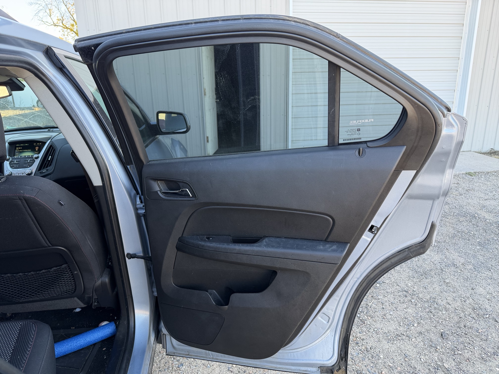 2015 chevrolet equinox 1lt-2wd with 133194 miles for sale near Elk River, Minnesota 106663_30_pass_rear_door_panel.jpg