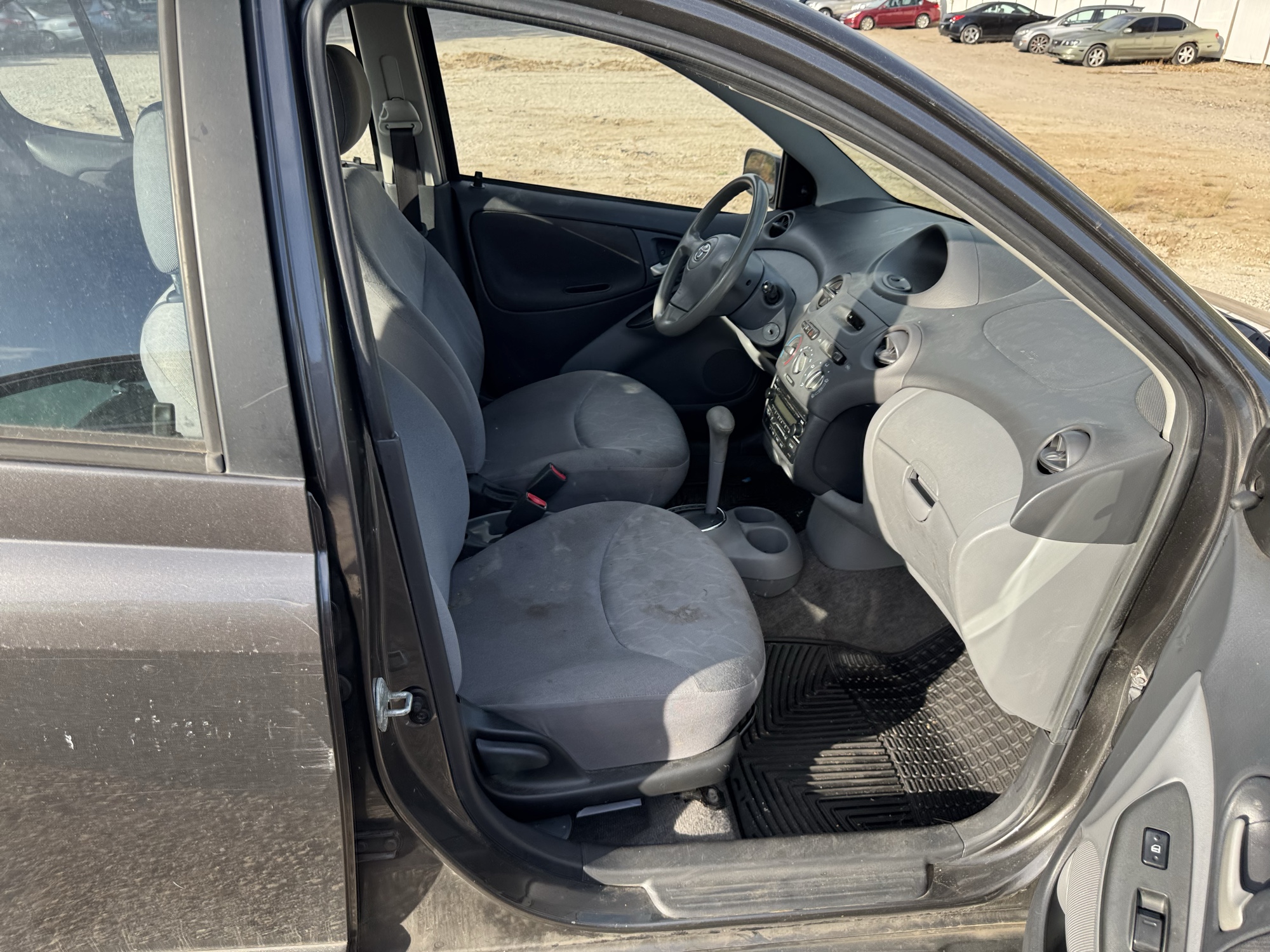 2003 toyota echo 4-door-sedan with 222883 miles for sale near Elk River, Minnesota 106664_31_passenger_seat.jpg